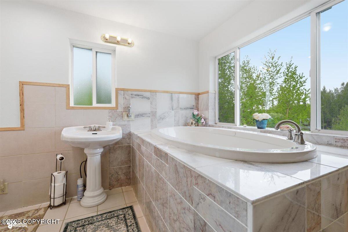 18245 E Birch Creek Boulevard Property Photo 42