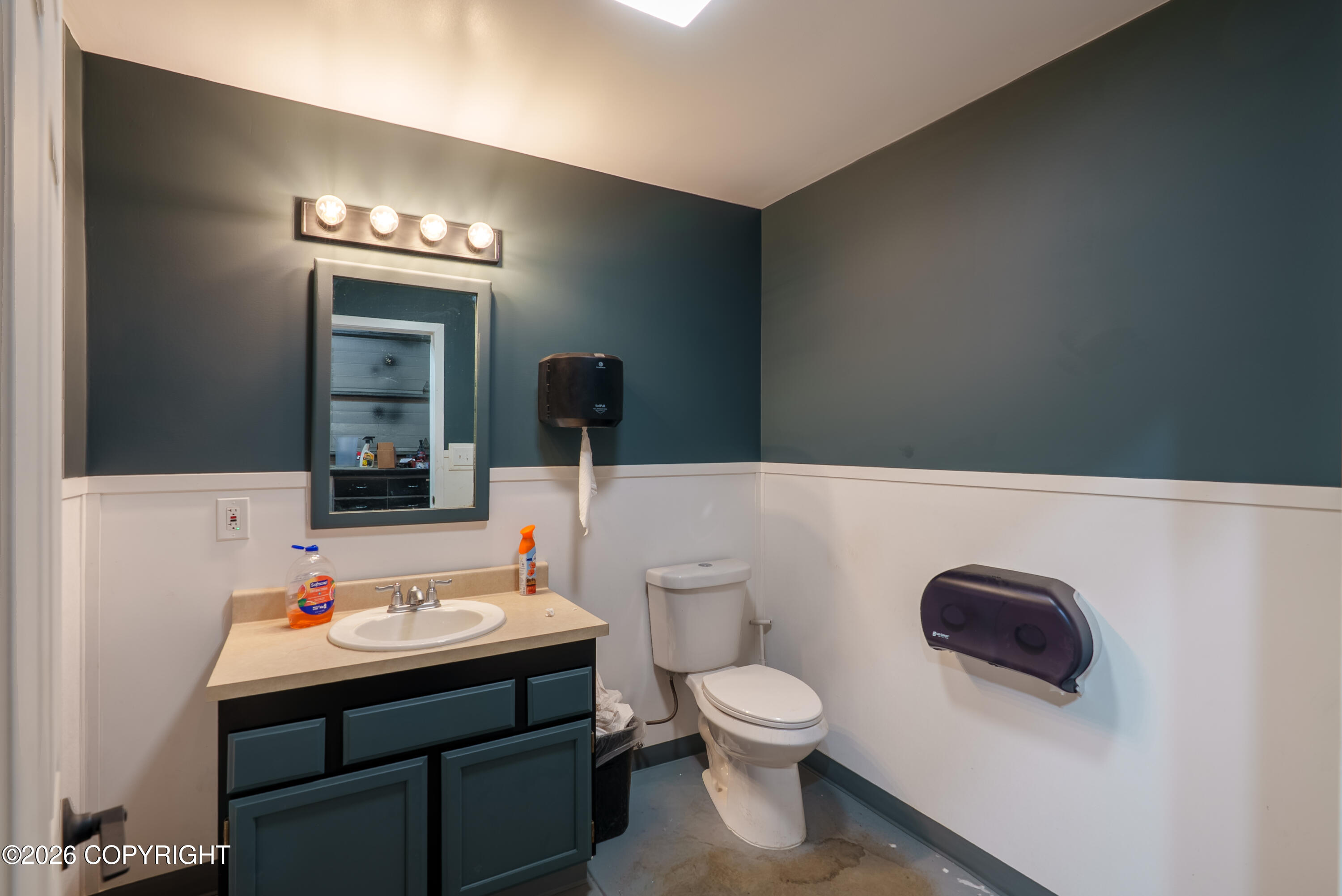 399 Helmericks Avenue Property Photo 39