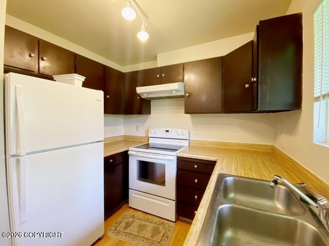1011 W 76th Avenue Property Photo 29