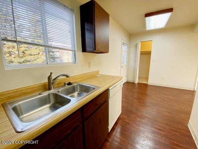 1011 W 76th Avenue Property Photo 35