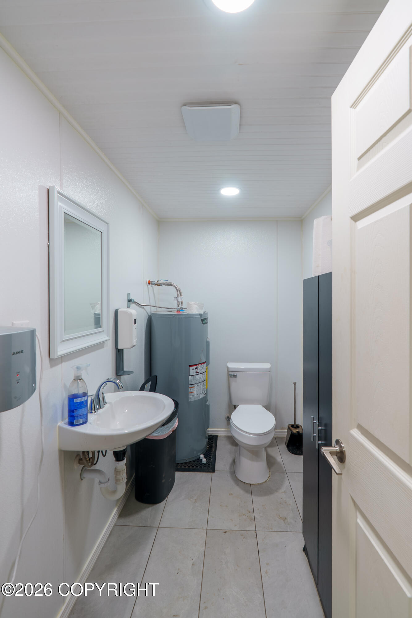 399 Helmericks Avenue Property Photo 23