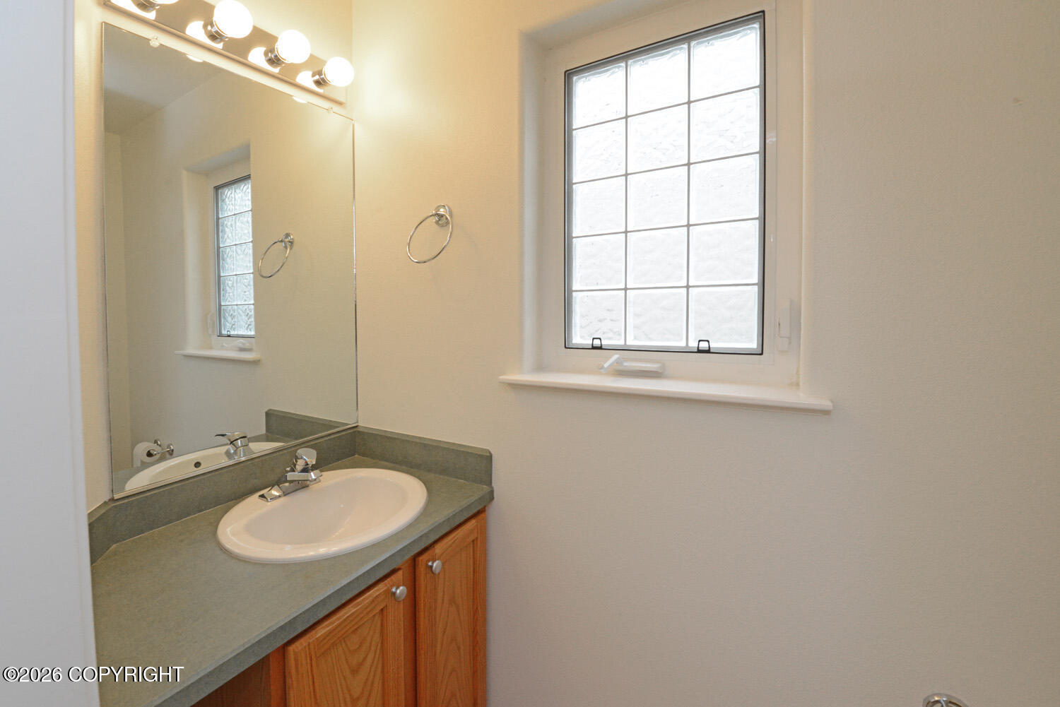 264 Dailey Avenue Property Photo 7