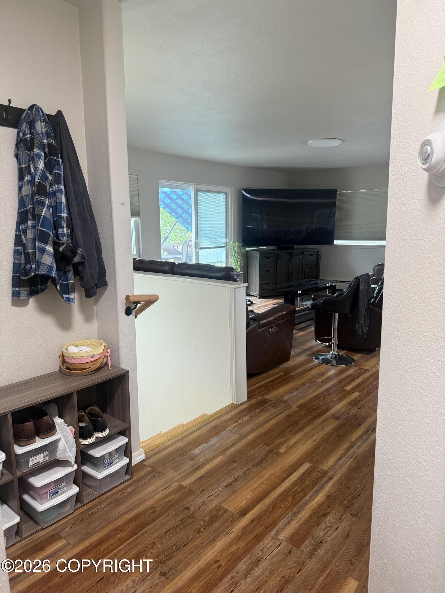 521 E 46th Place Property Photo 10