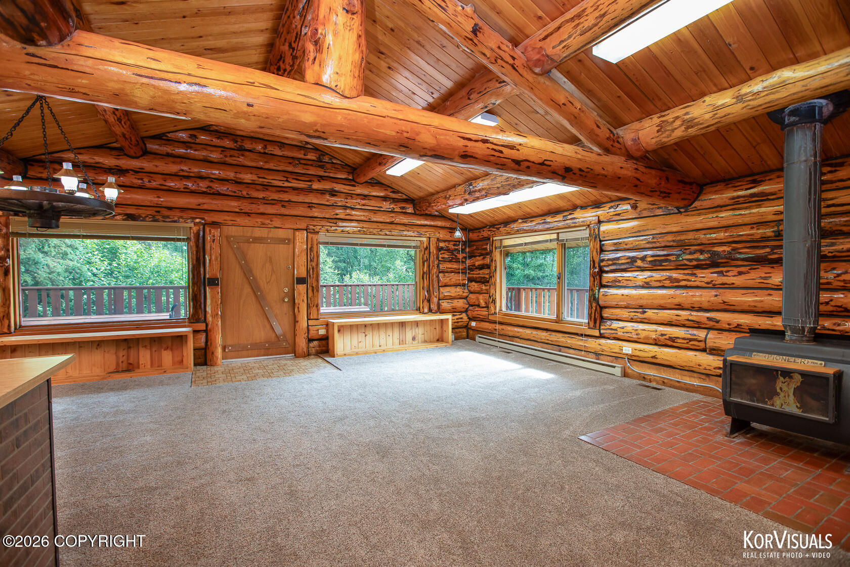 13040 Shelburne Road Property Photo 6