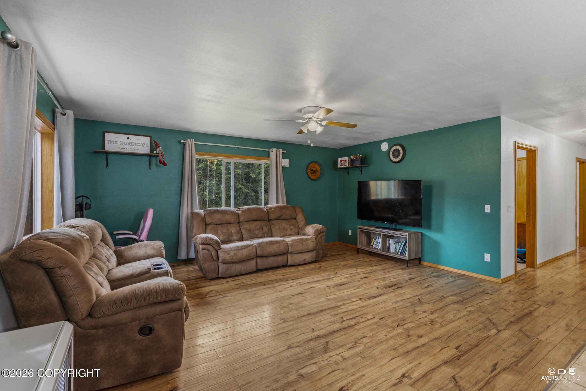 37111 Chinook Street Property Photo 6