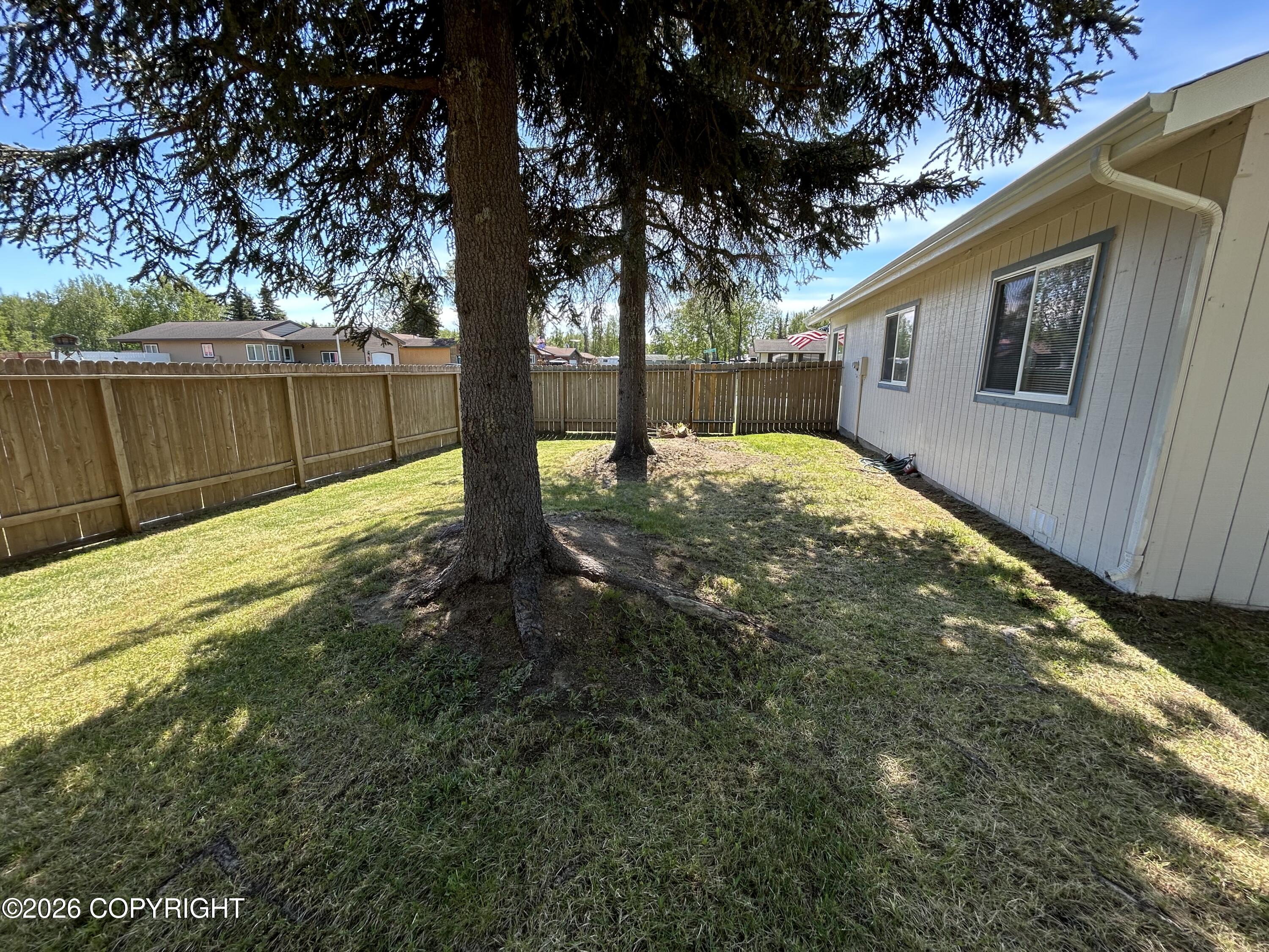 1076 Walnut Avenue Property Photo 14
