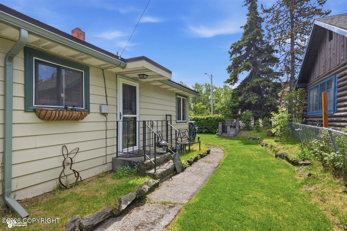 1568 G Street Property Photo 29