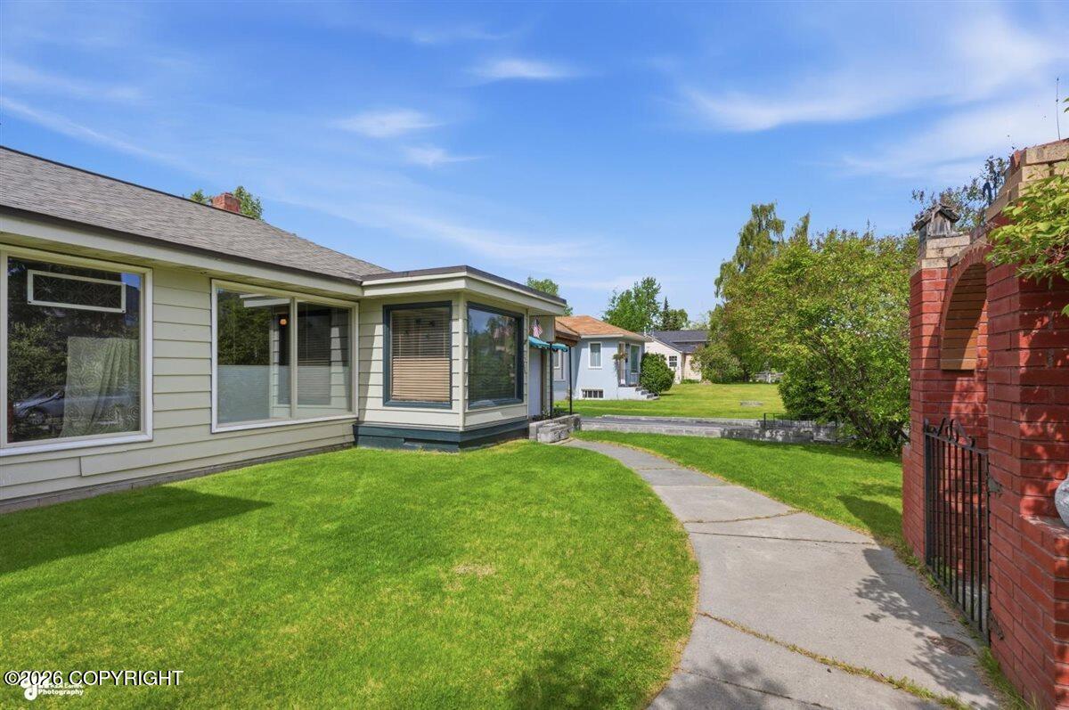 1568 G Street Property Photo 31