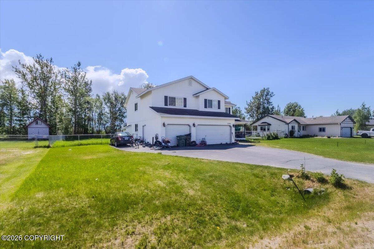 13918 E Jersey Loop Property Photo 2