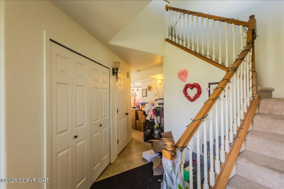 13918 E Jersey Loop Property Photo 4