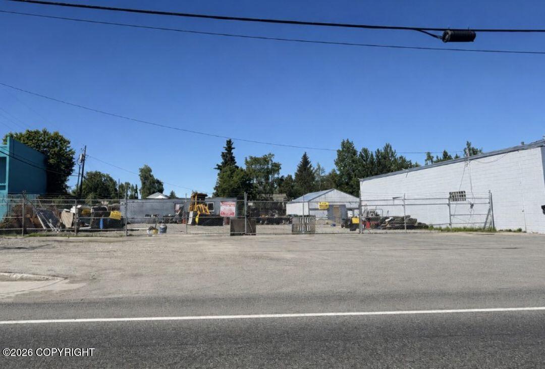 3800 Arctic Boulevard Property Photo 3