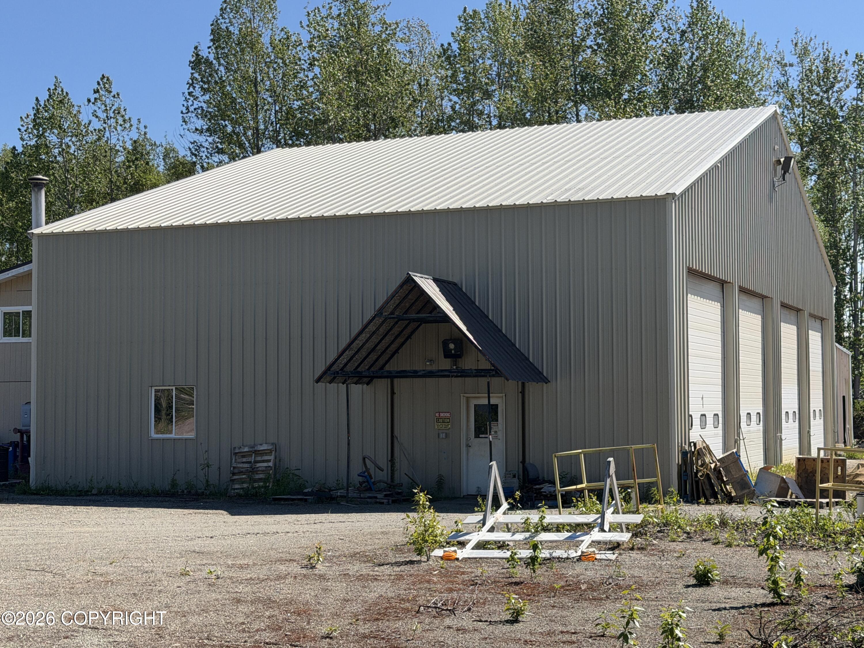 54735 Industrial Avenue Property Photo 2