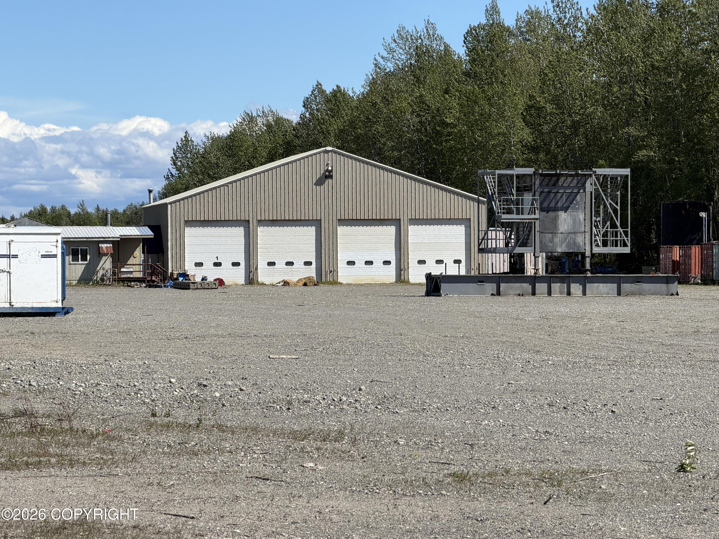 54735 Industrial Avenue Property Photo 6