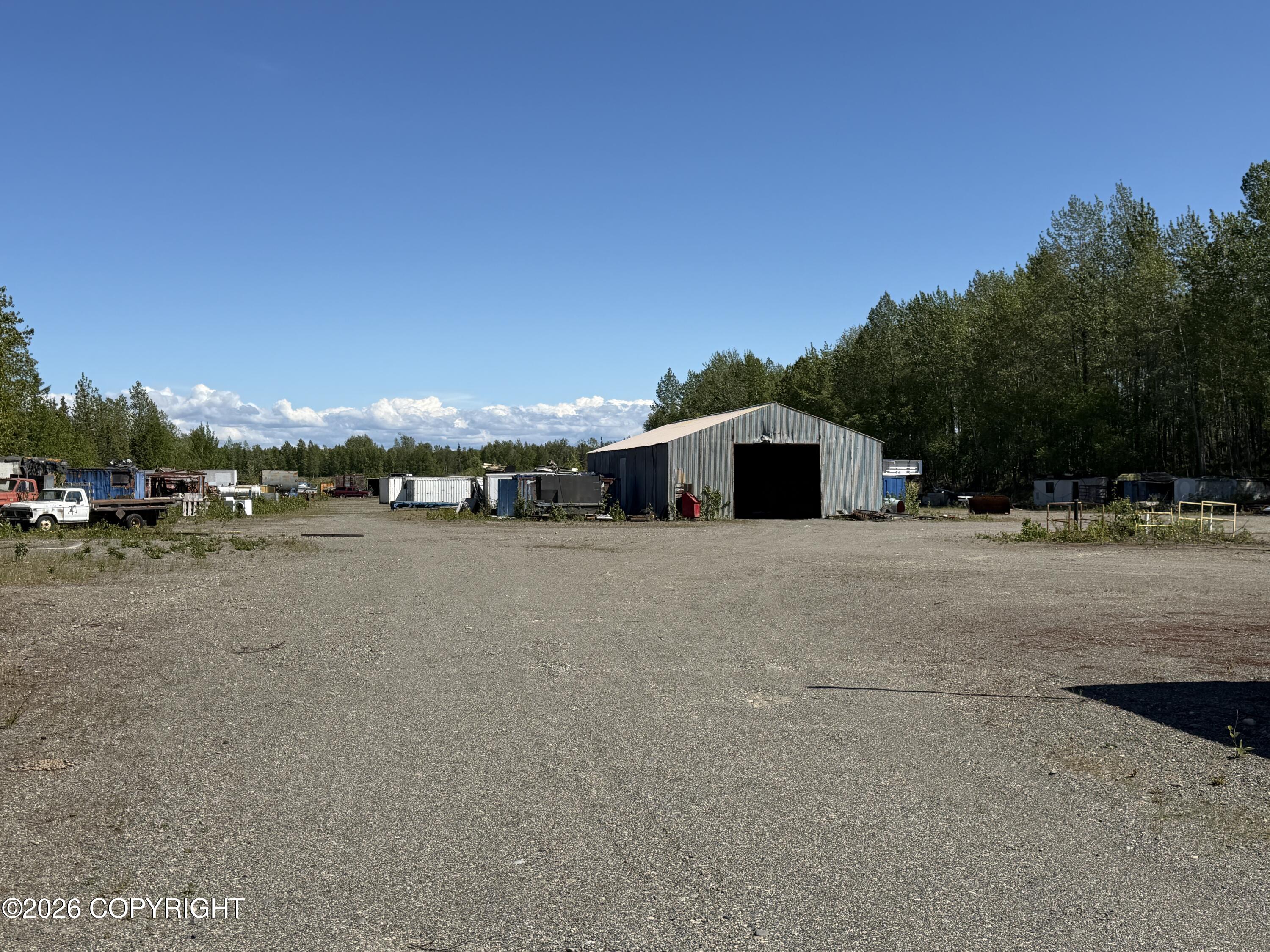 54735 Industrial Avenue Property Photo 9