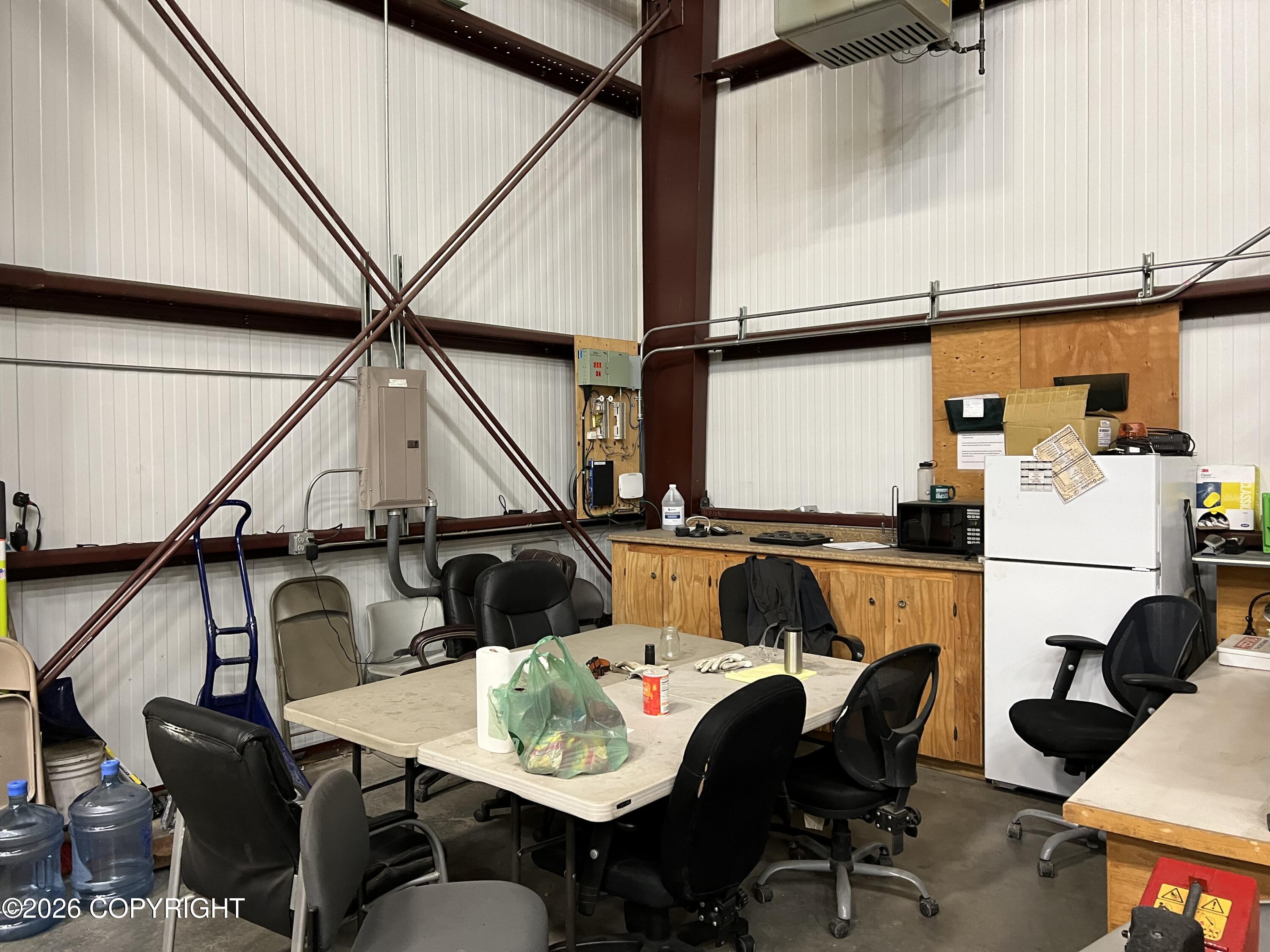 54735 Industrial Avenue Property Photo 14