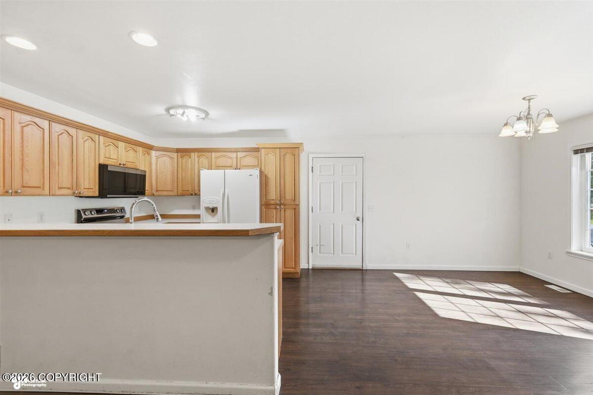 6589 S Bassel Circle Property Photo 11
