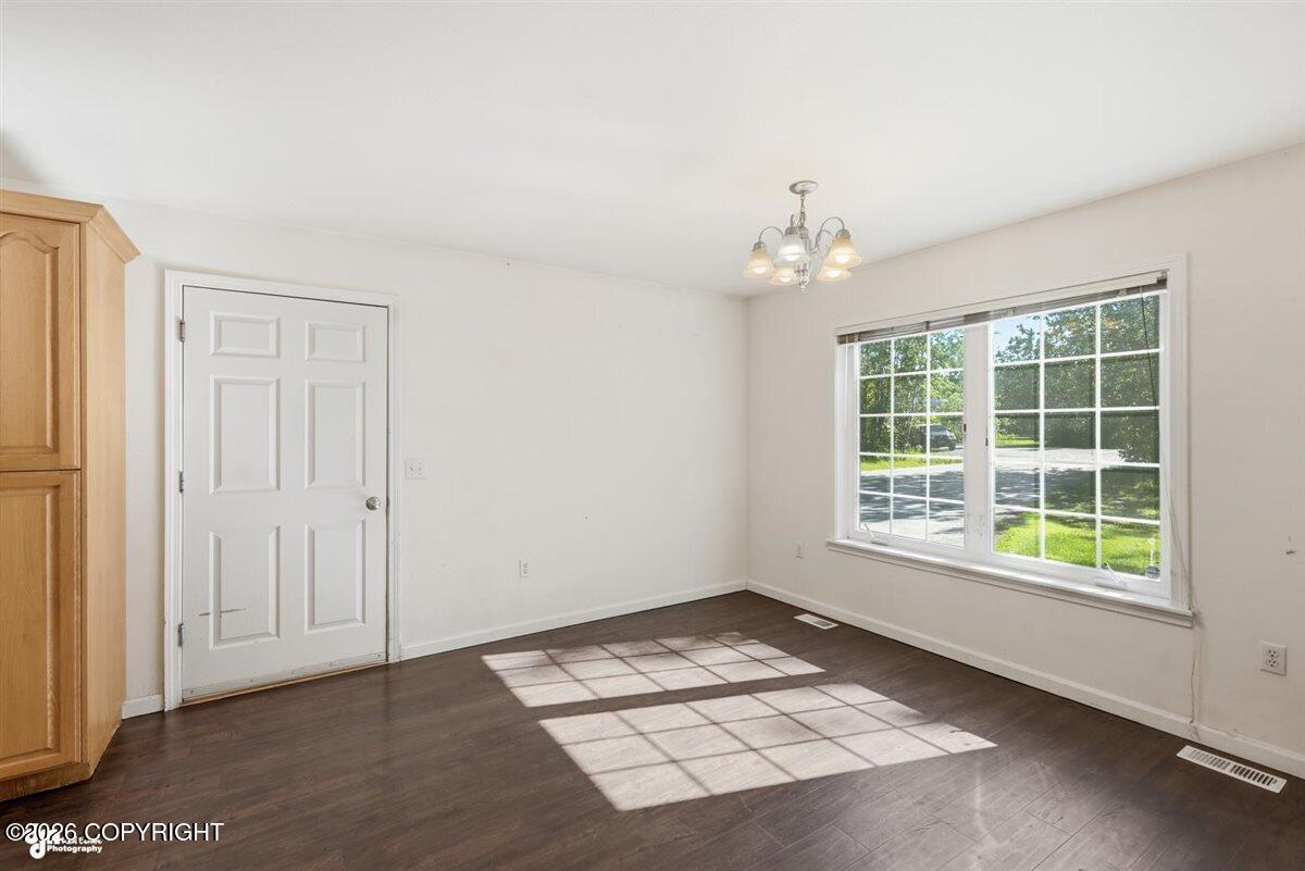 6589 S Bassel Circle Property Photo 12