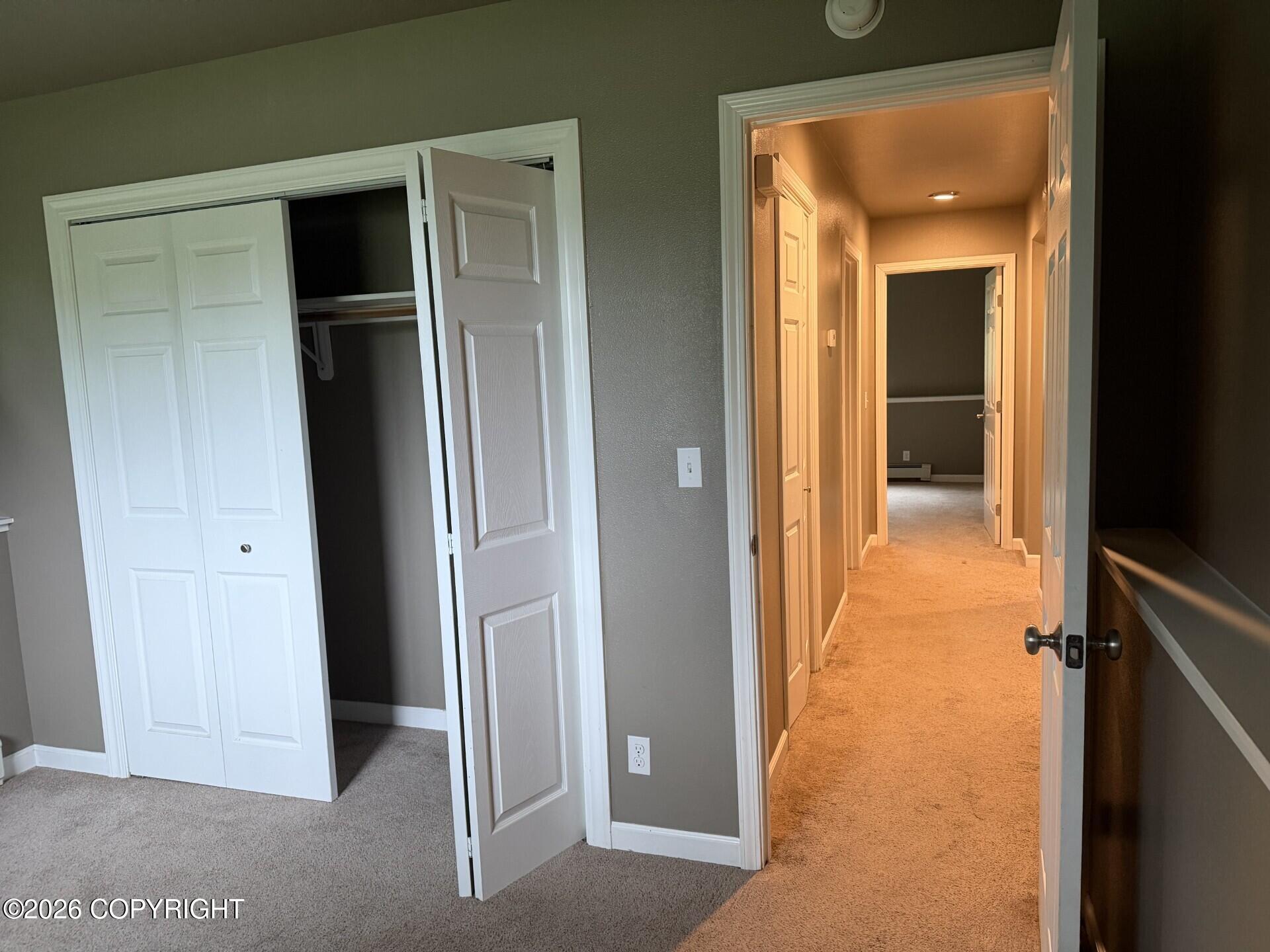 810 N Hilltop Drive Property Photo 31