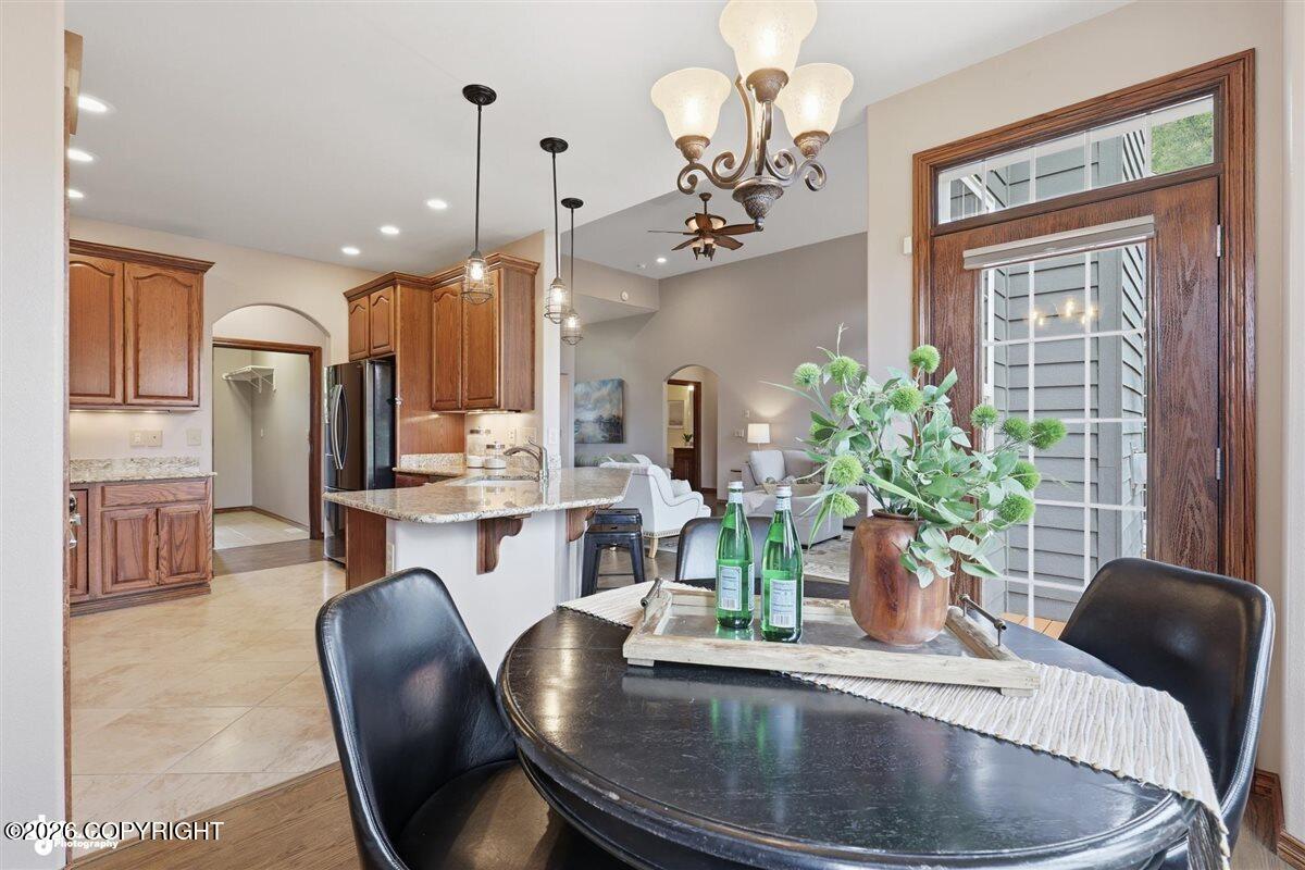 5345 Riverton Avenue Property Photo 17