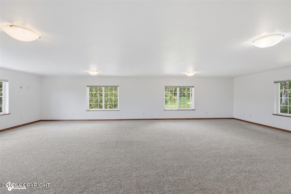 5345 Riverton Avenue Property Photo 39