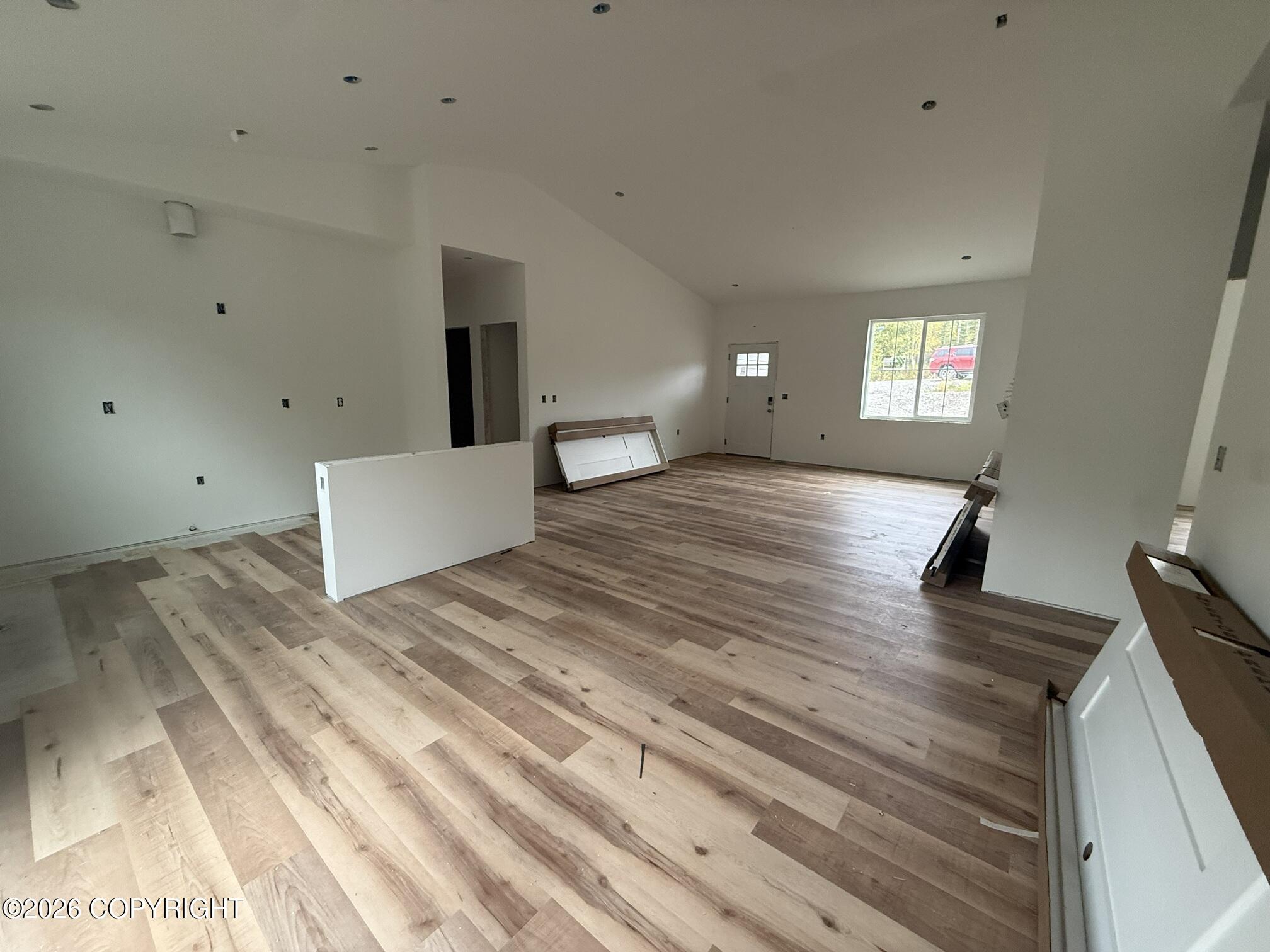 3487 N Slaton Street Property Photo 6