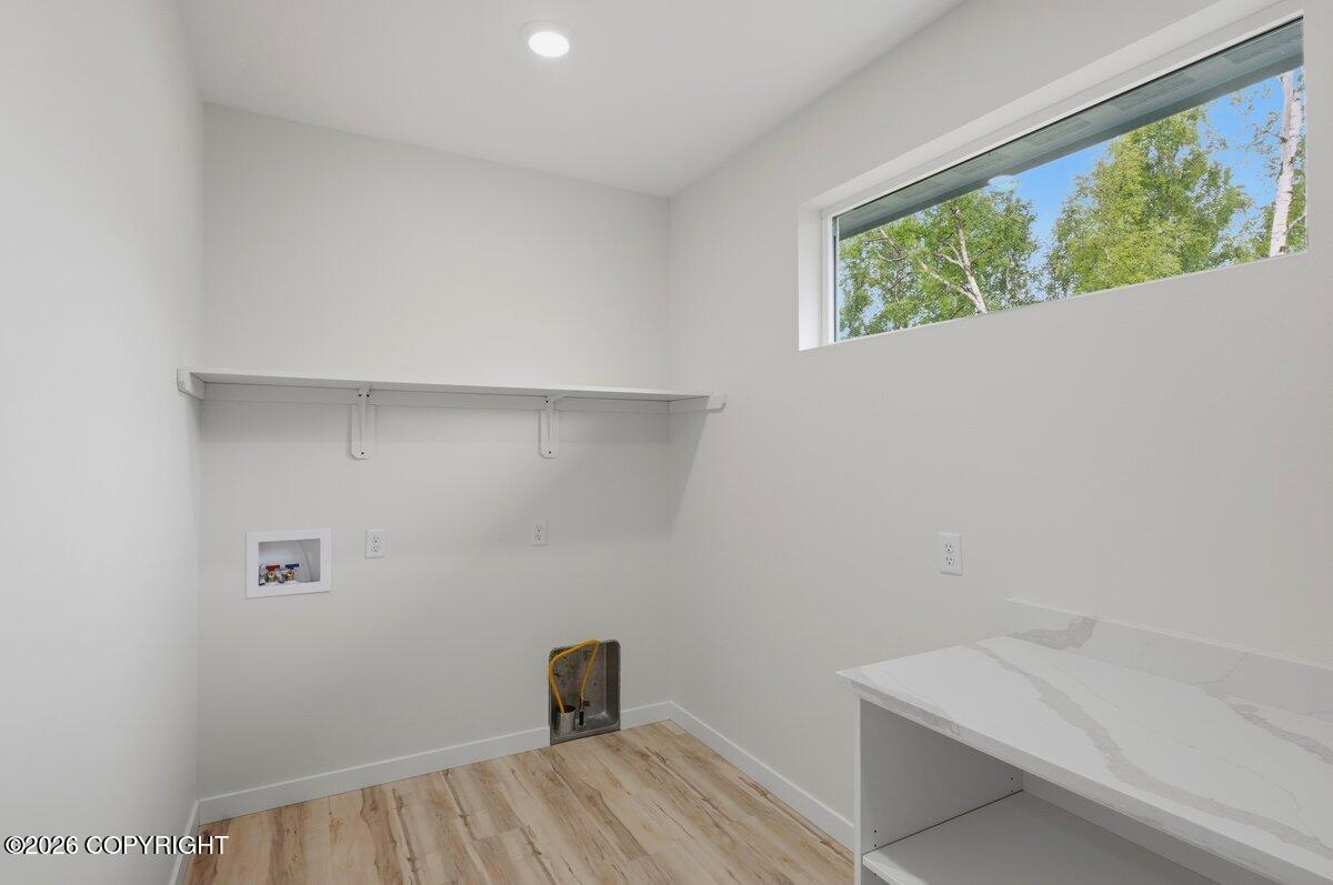 2421 W Sunlight Lane Property Photo 53