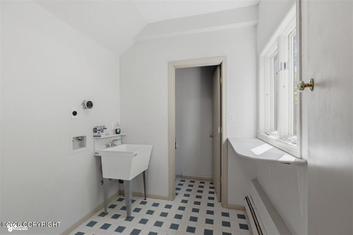 1103 Bannister Drive Property Photo 28