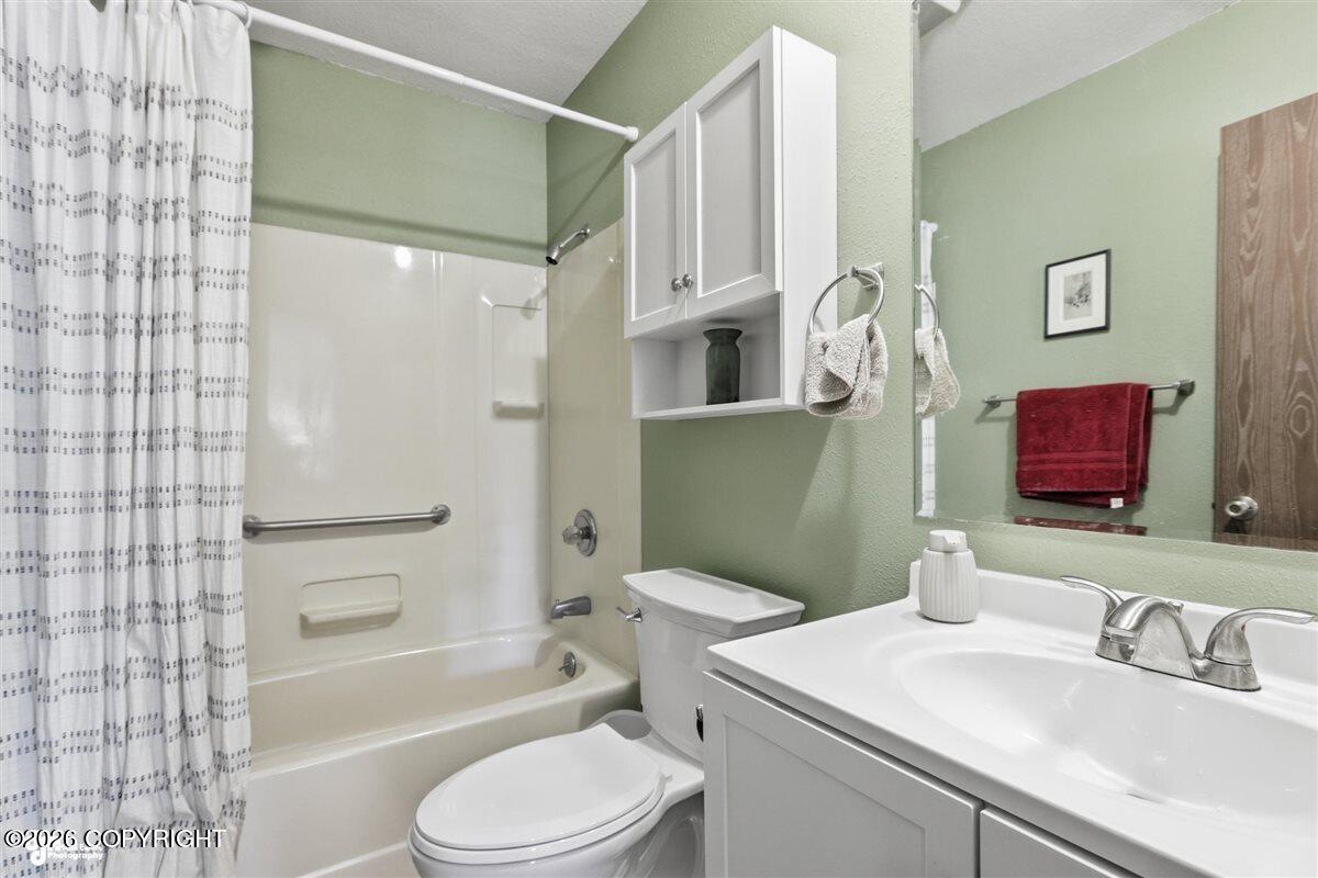 1103 Bannister Drive Property Photo 41