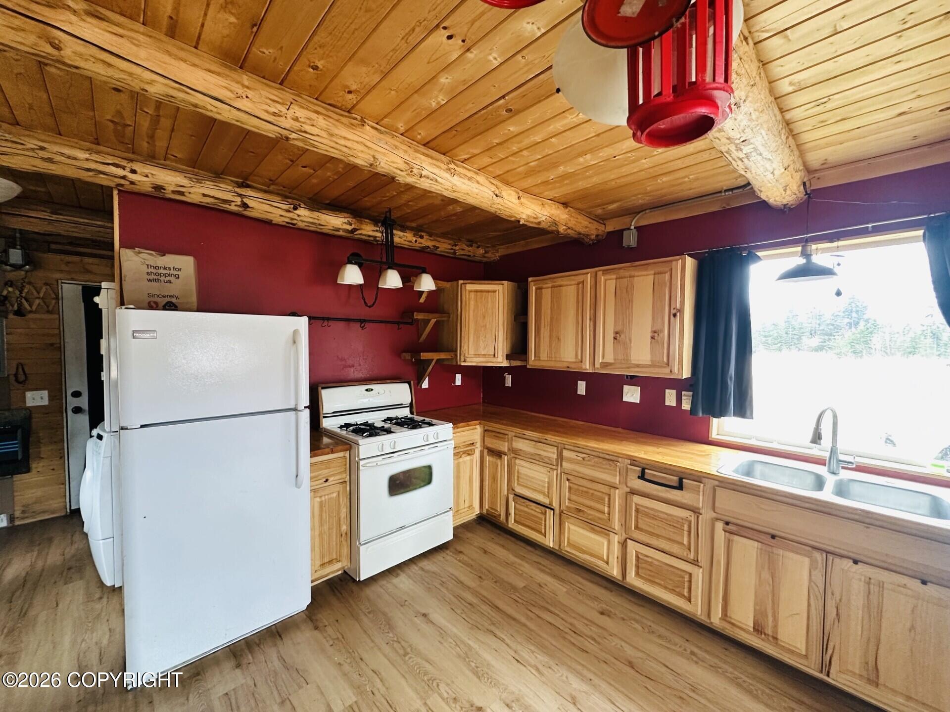 27546 Weebe Street Property Photo 3