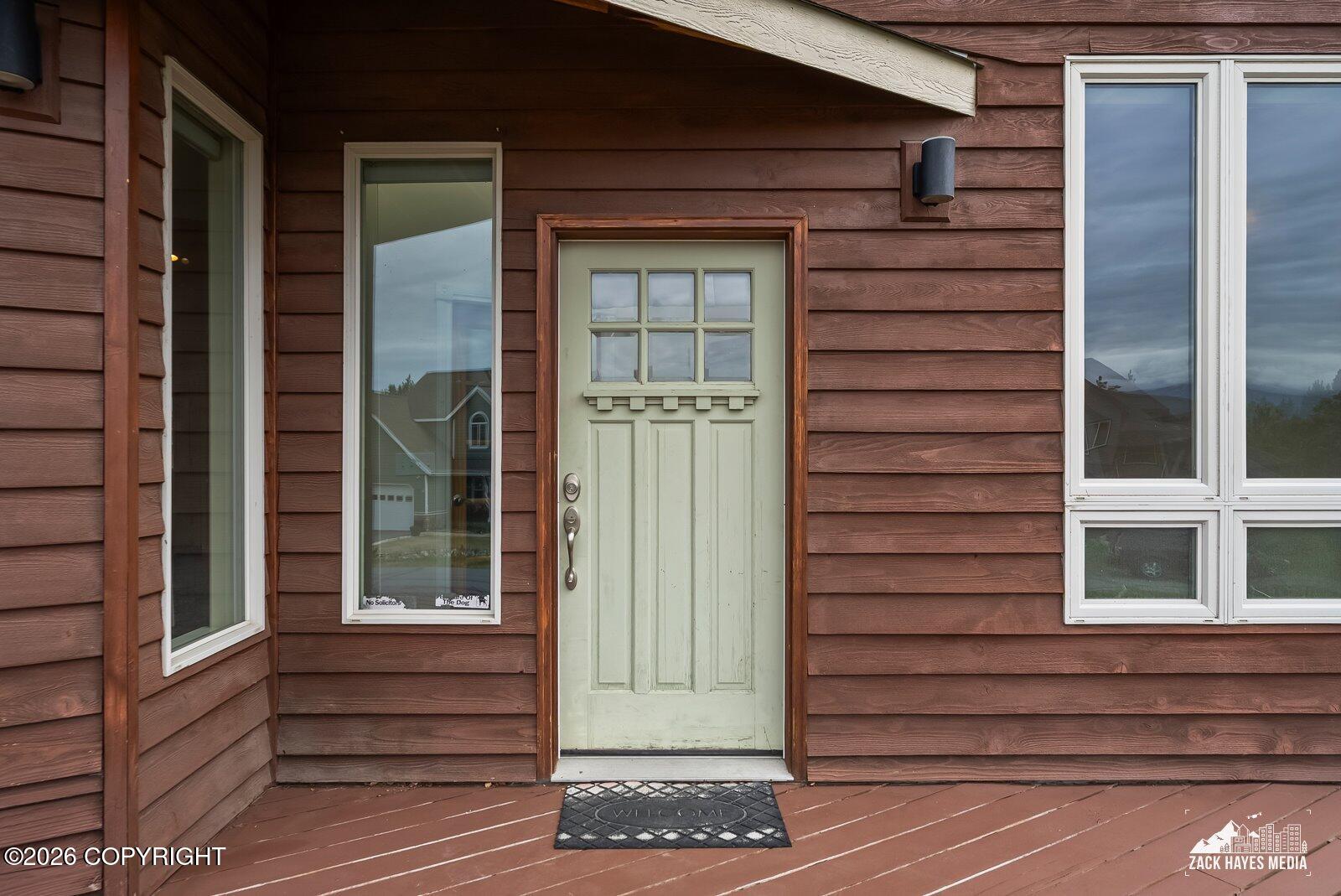 1910 S Paddock Drive Property Photo 6