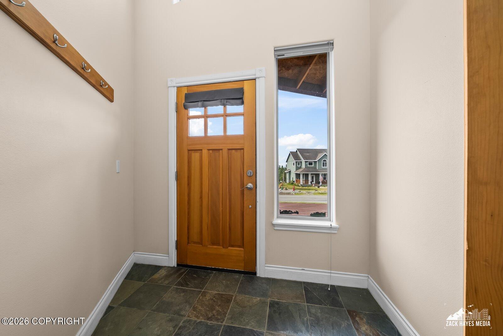 1910 S Paddock Drive Property Photo 7