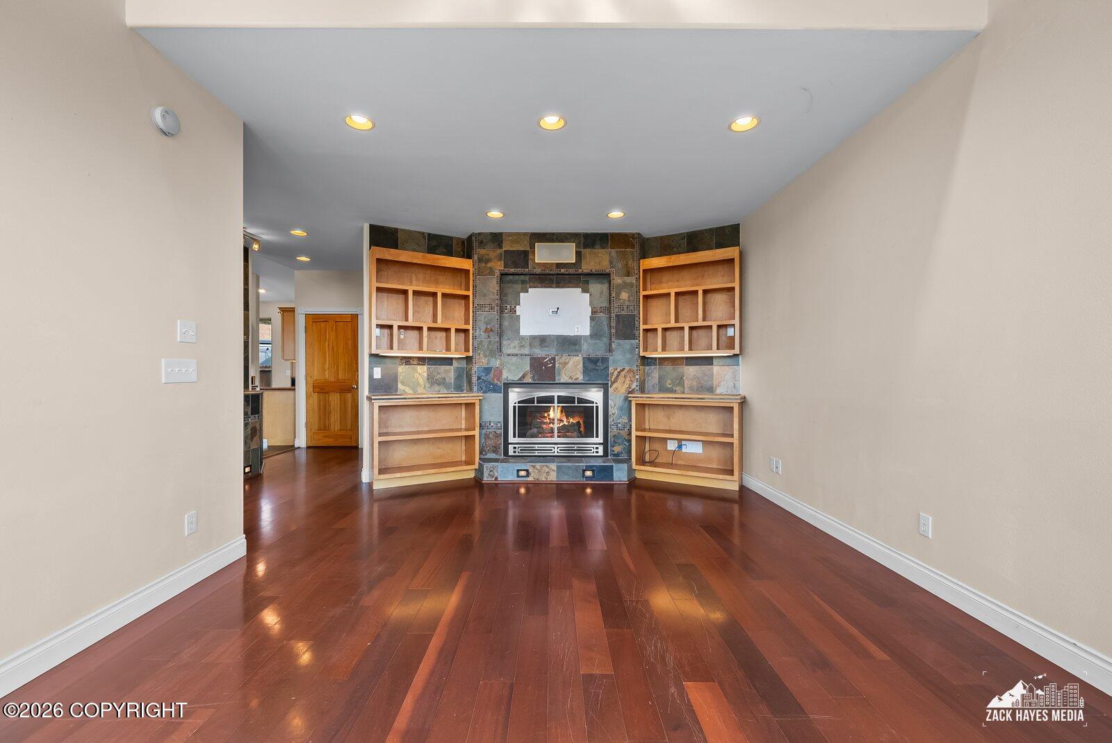 1910 S Paddock Drive Property Photo 15