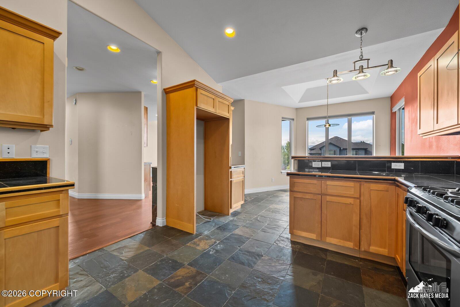 1910 S Paddock Drive Property Photo 30