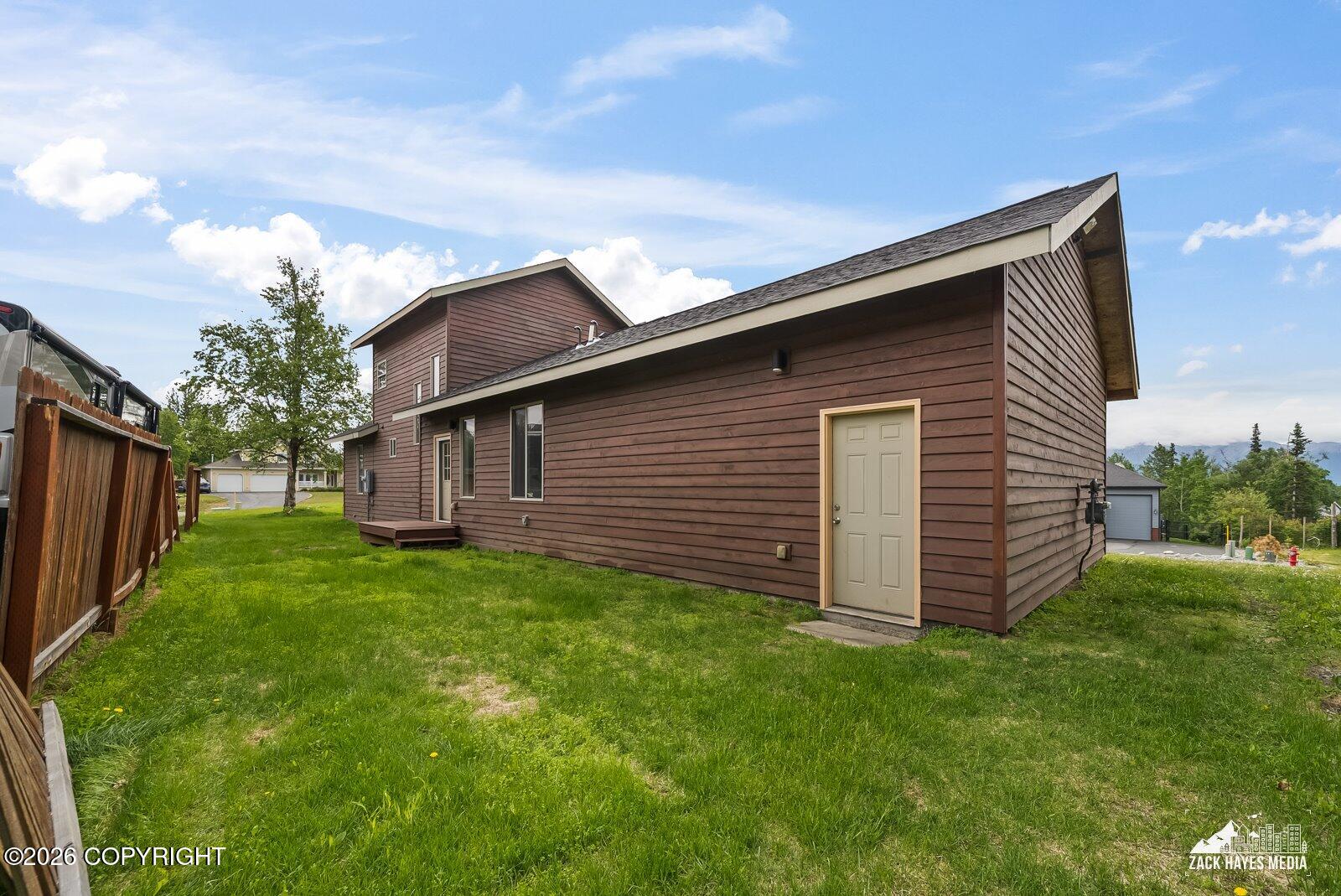 1910 S Paddock Drive Property Photo 59