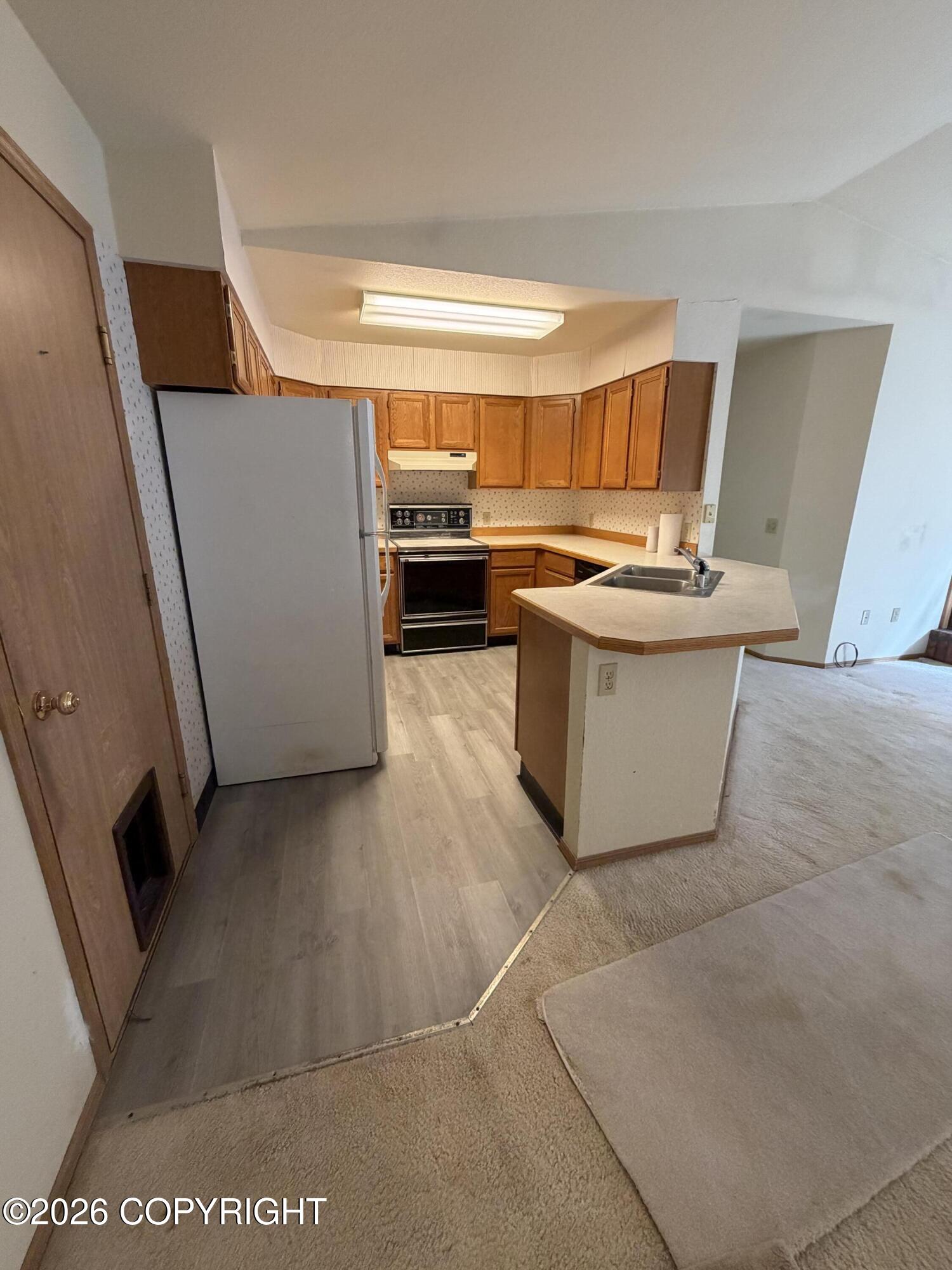 516 Ash Avenue Property Photo 6