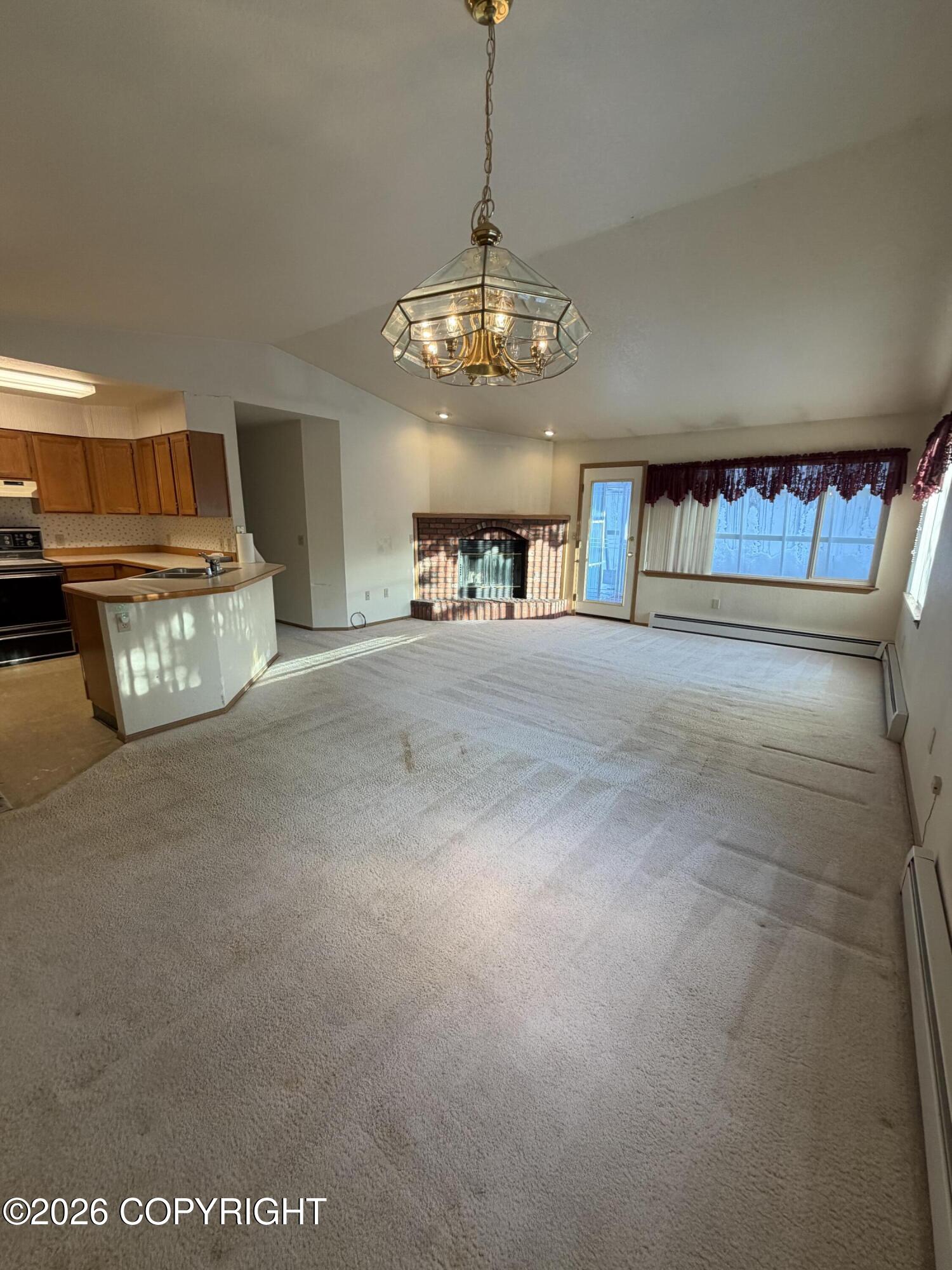 516 Ash Avenue Property Photo 8