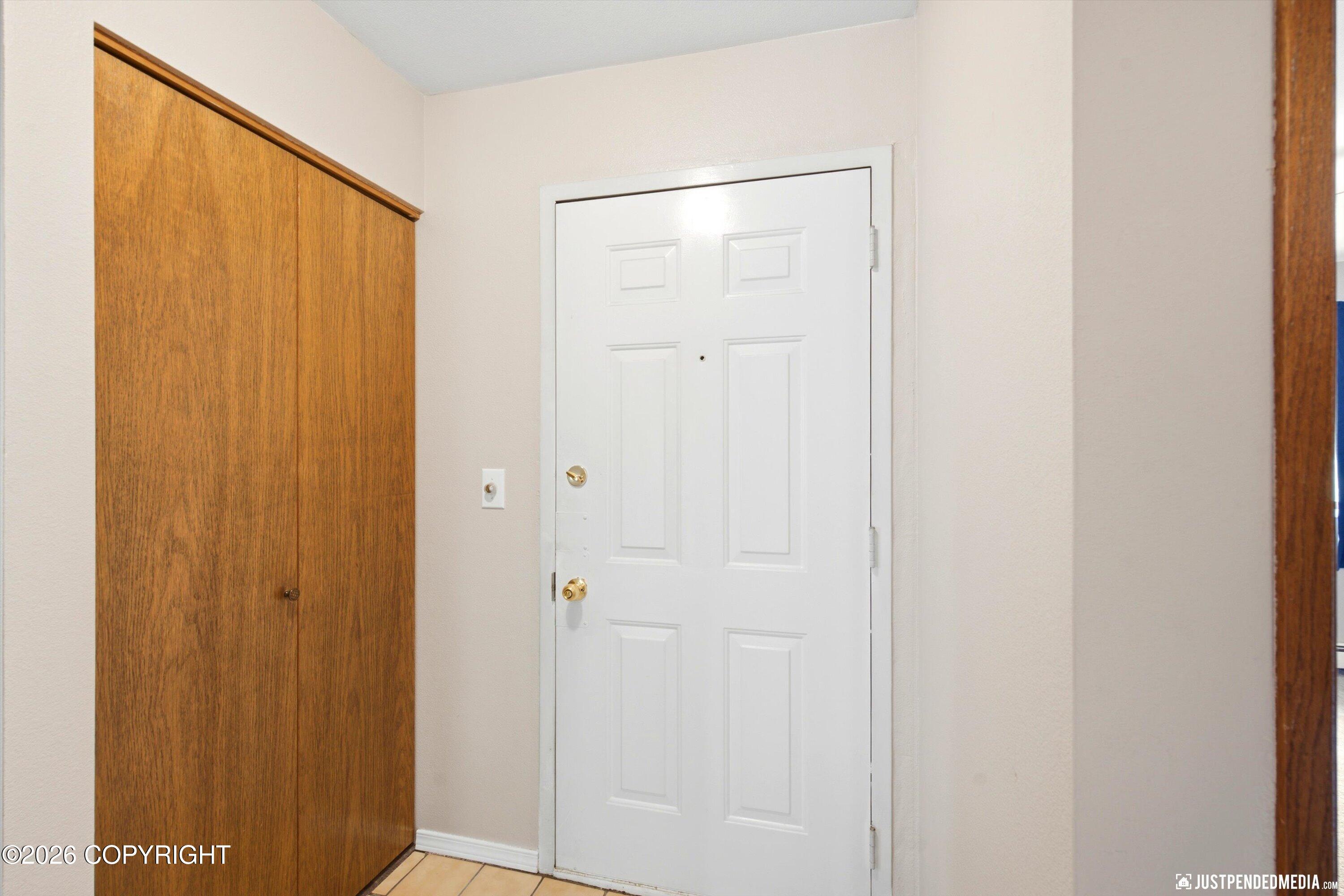 1873 E Tudor Road #d-304 Property Photo 7
