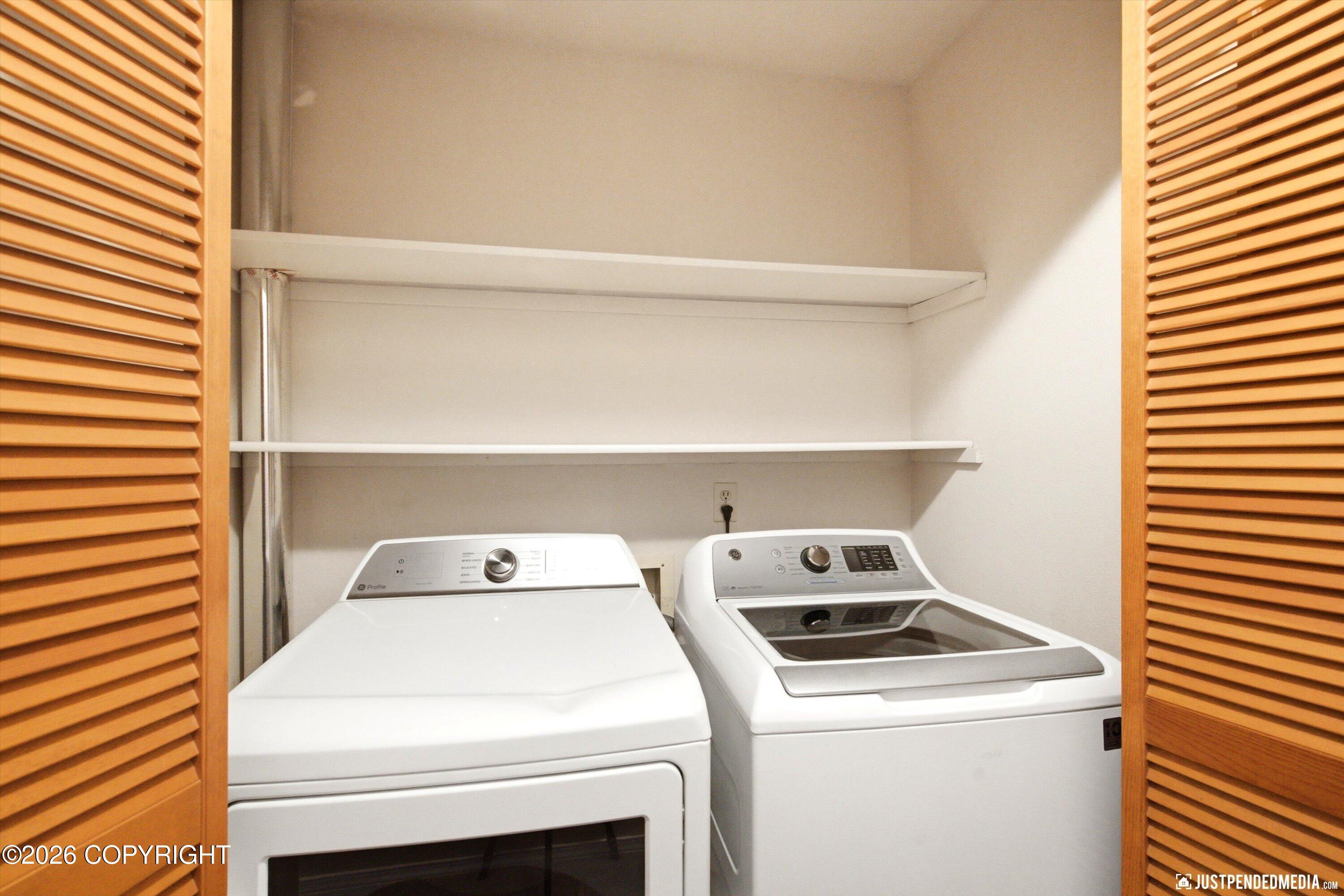 1873 E Tudor Road #d-304 Property Photo 19