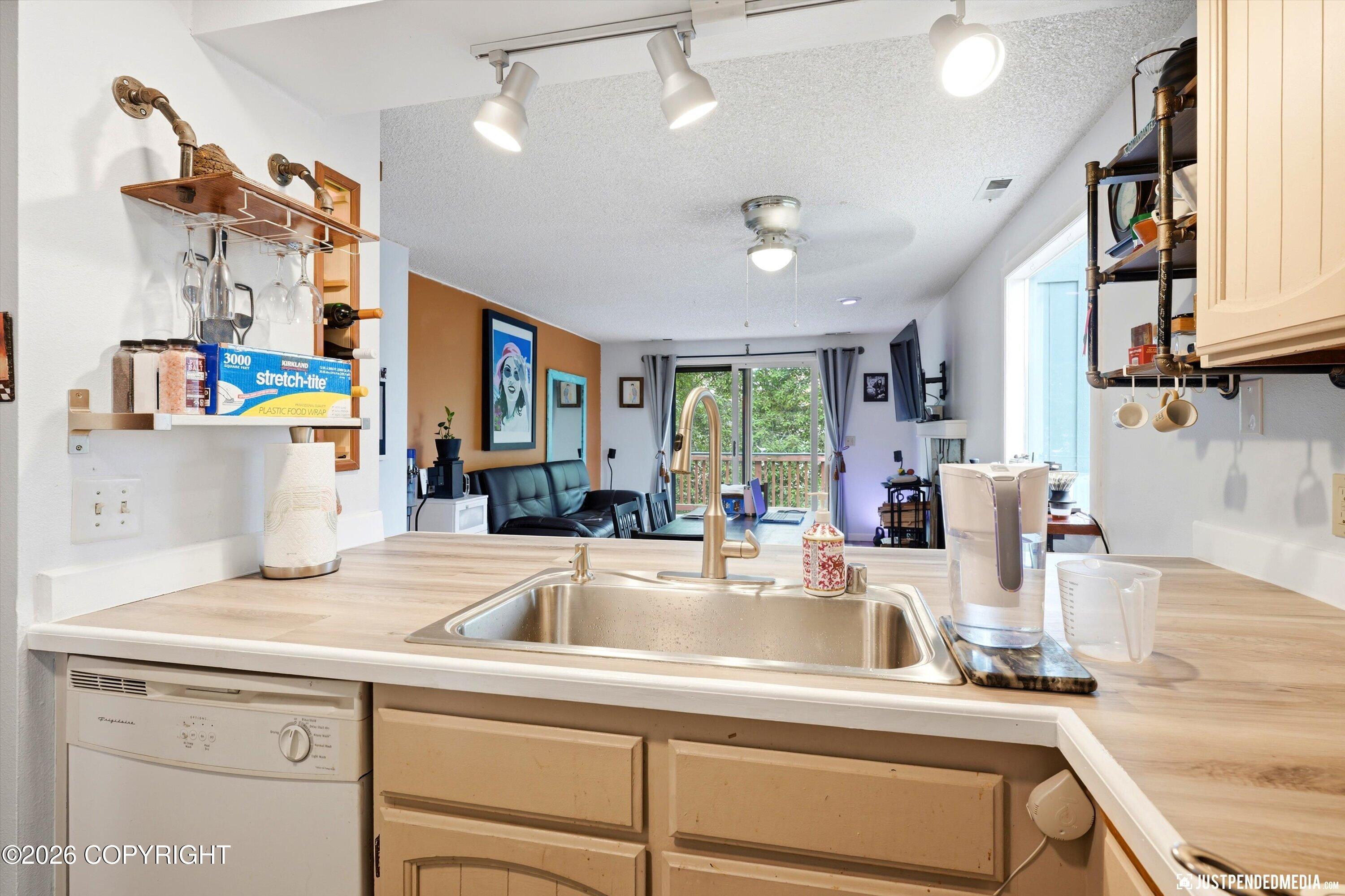 2240 Sentry Drive #c408 Property Photo 7