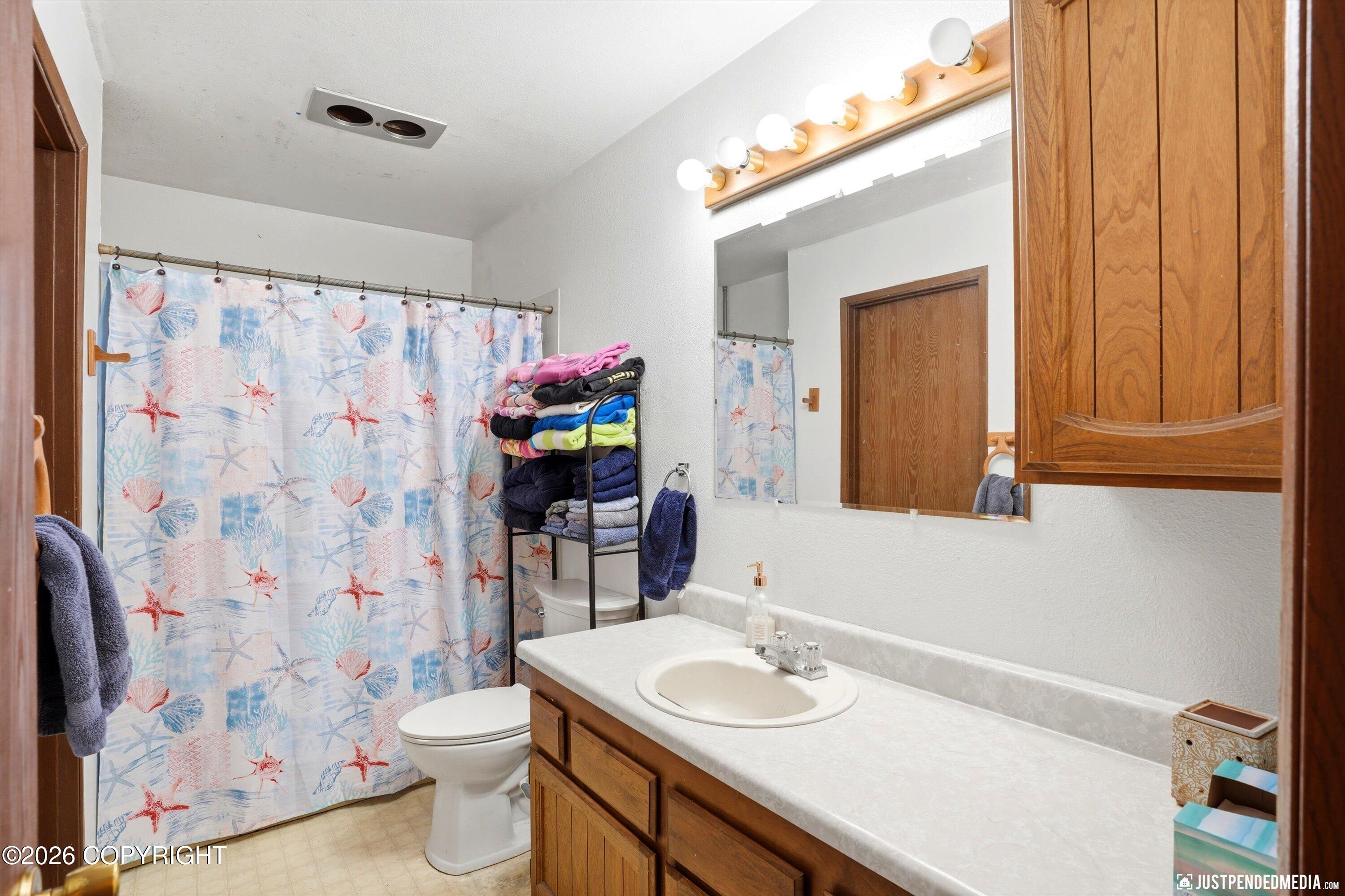 2425 W 67th Avenue Property Photo 14