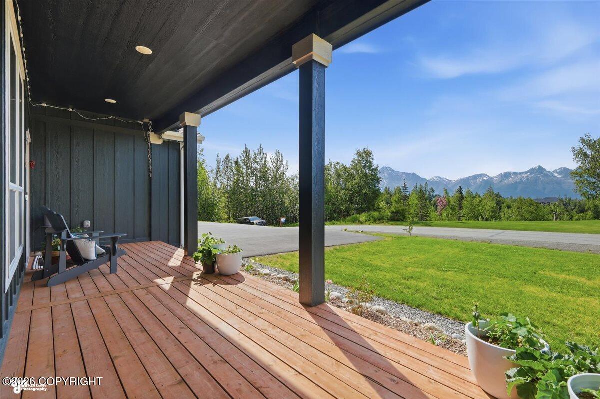 11045 E John Henry Circle Property Photo 3