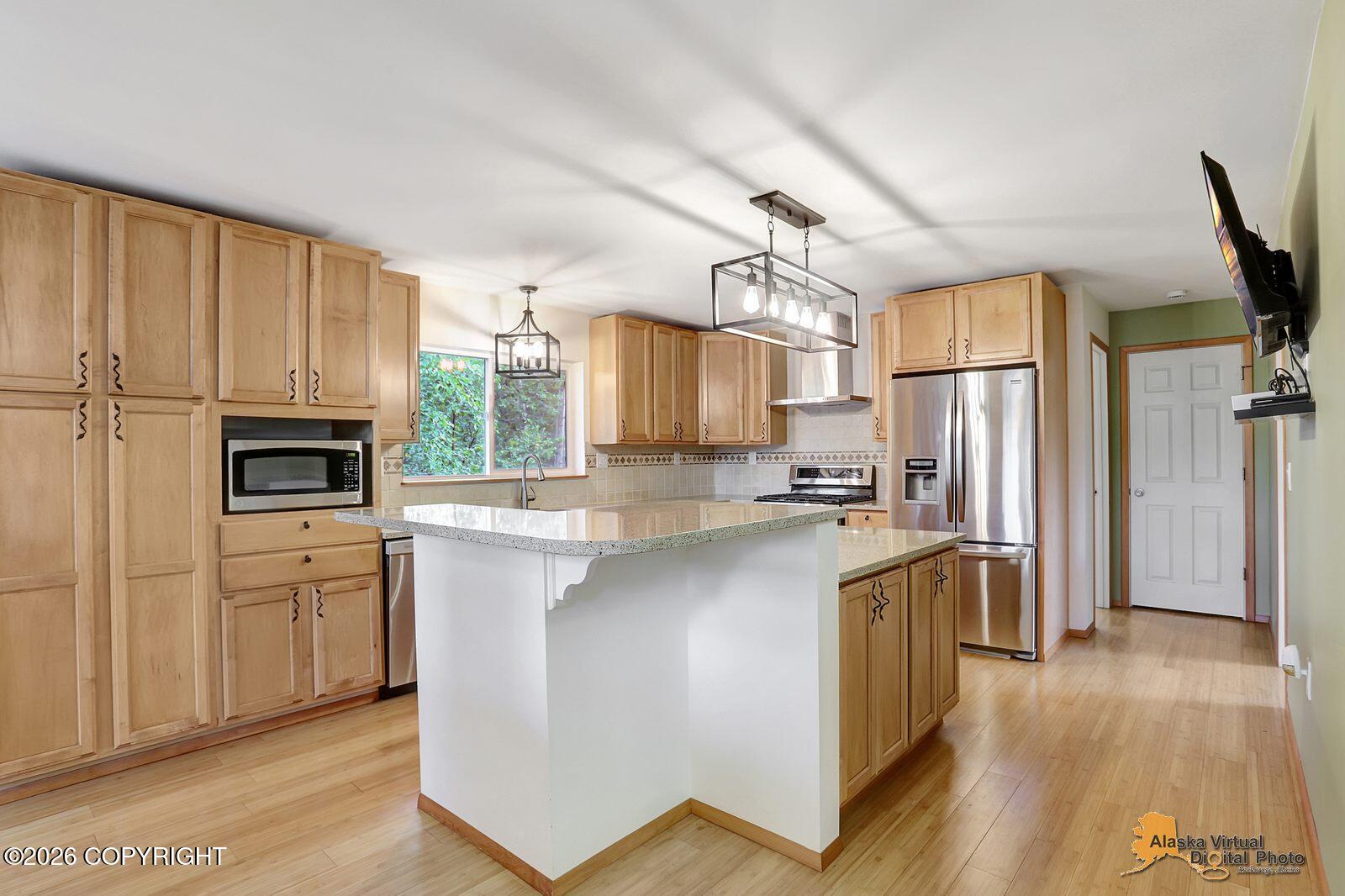 2000 S Togiak Avenue Property Photo 12