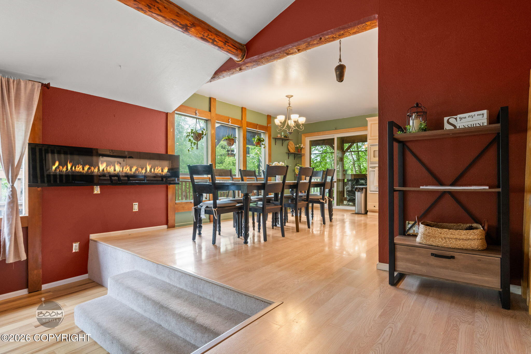 22432 Glacier View Drive Property Photo 17