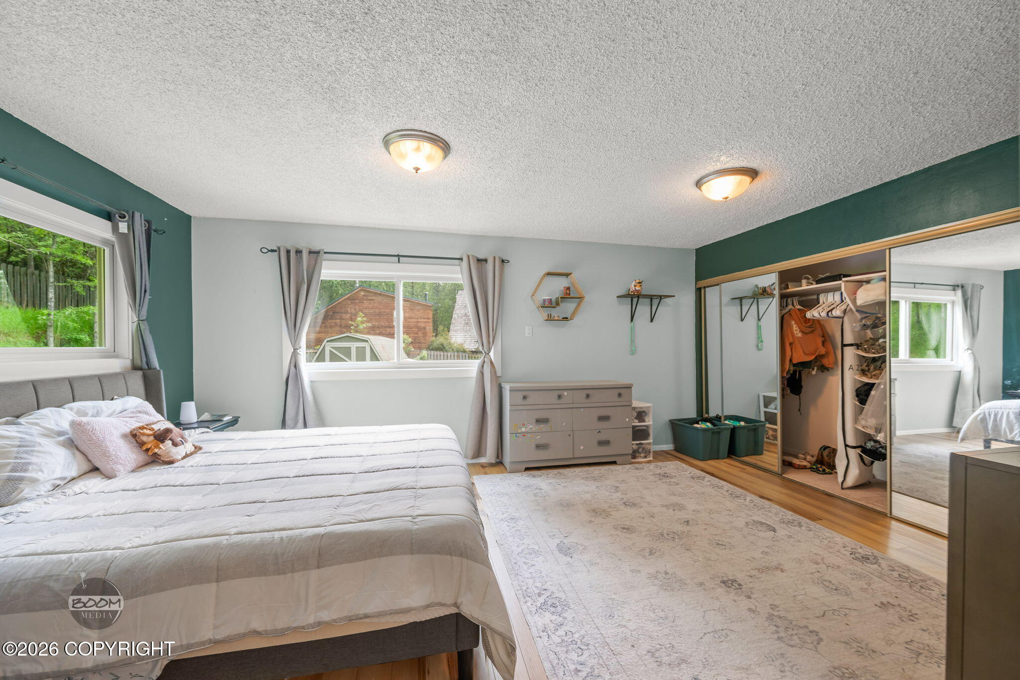 22432 Glacier View Drive Property Photo 22