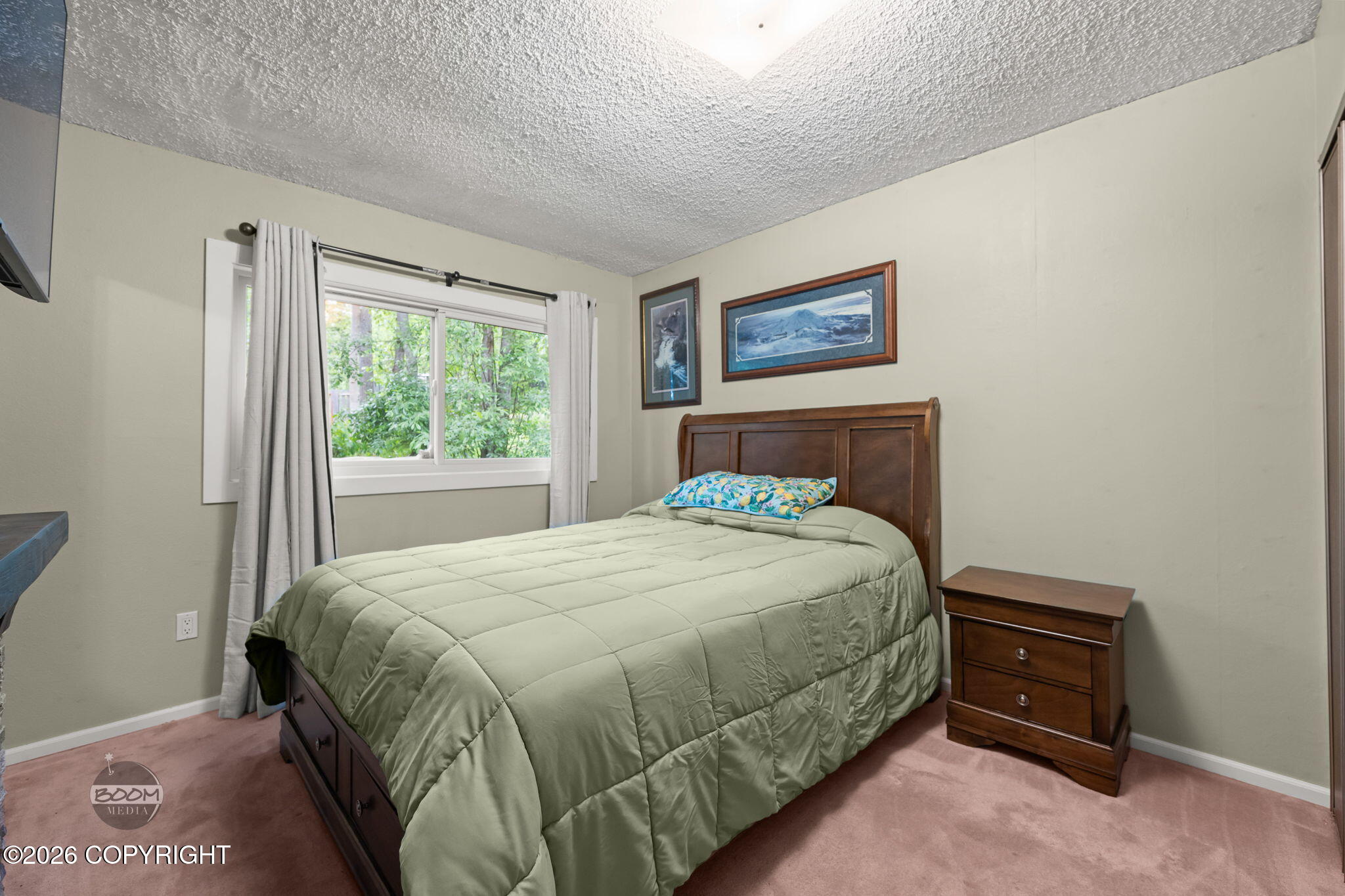 22432 Glacier View Drive Property Photo 28