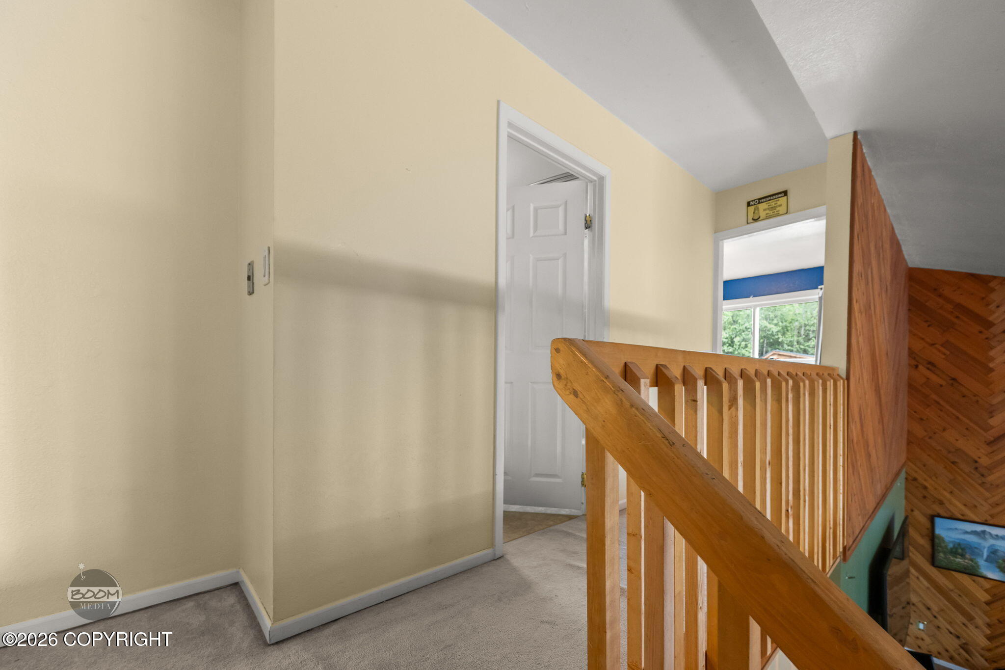 22432 Glacier View Drive Property Photo 36