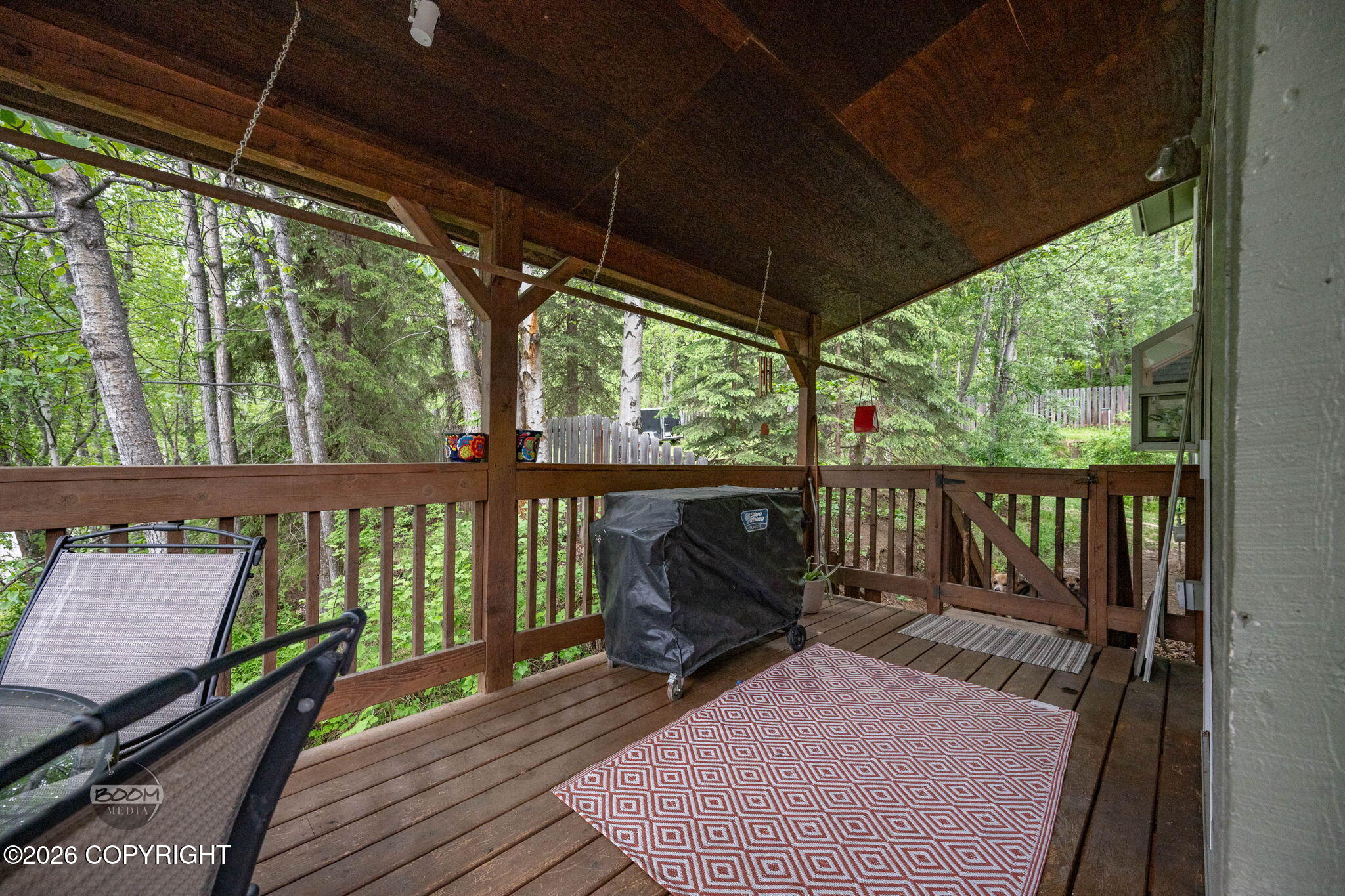 22432 Glacier View Drive Property Photo 53