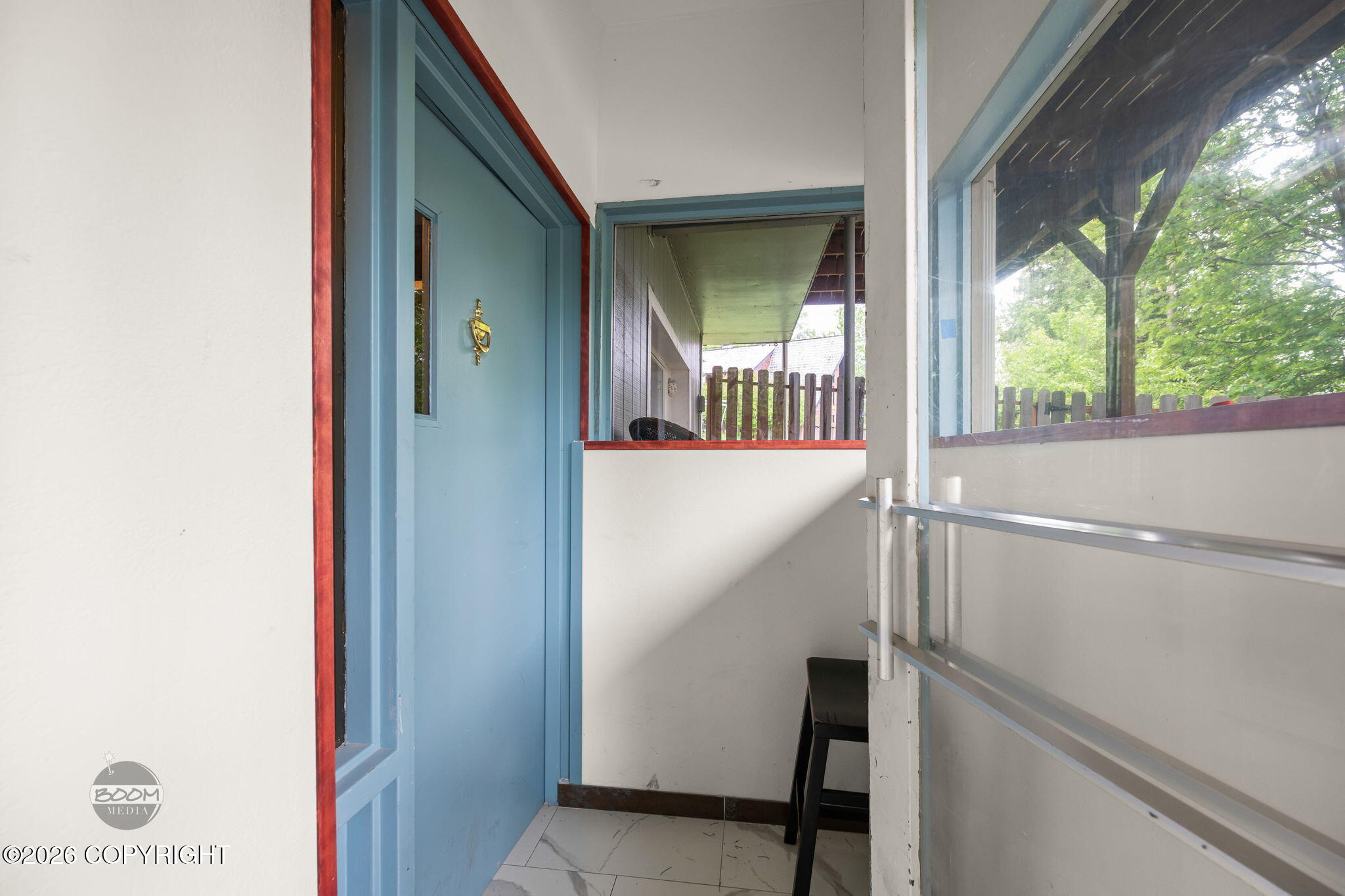 22432 Glacier View Drive Property Photo 55
