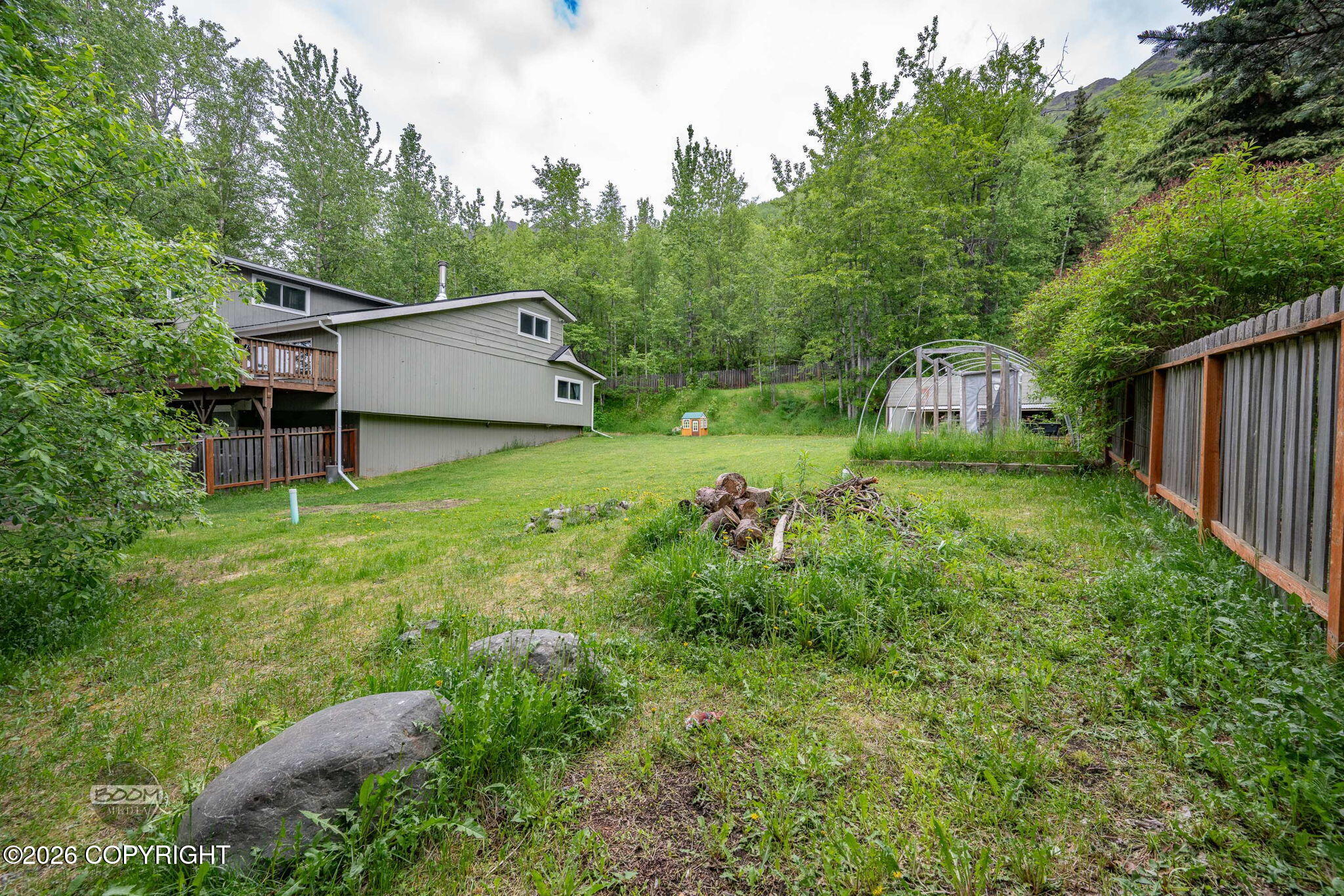 22432 Glacier View Drive Property Photo 75