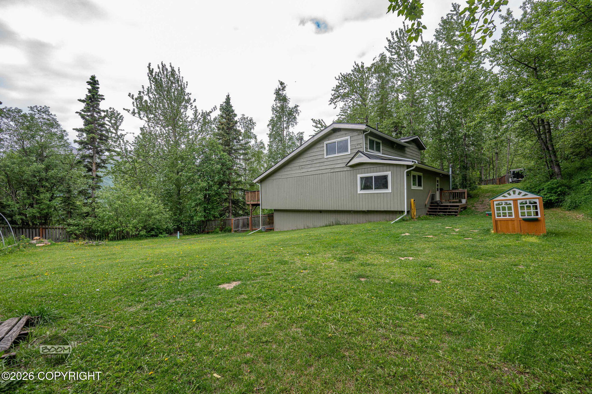 22432 Glacier View Drive Property Photo 77